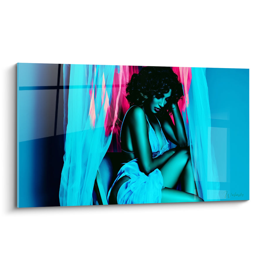 Tableau Femme assise entre rideaux turquoise et roses - Voile léger vaporeux - Edition sexy