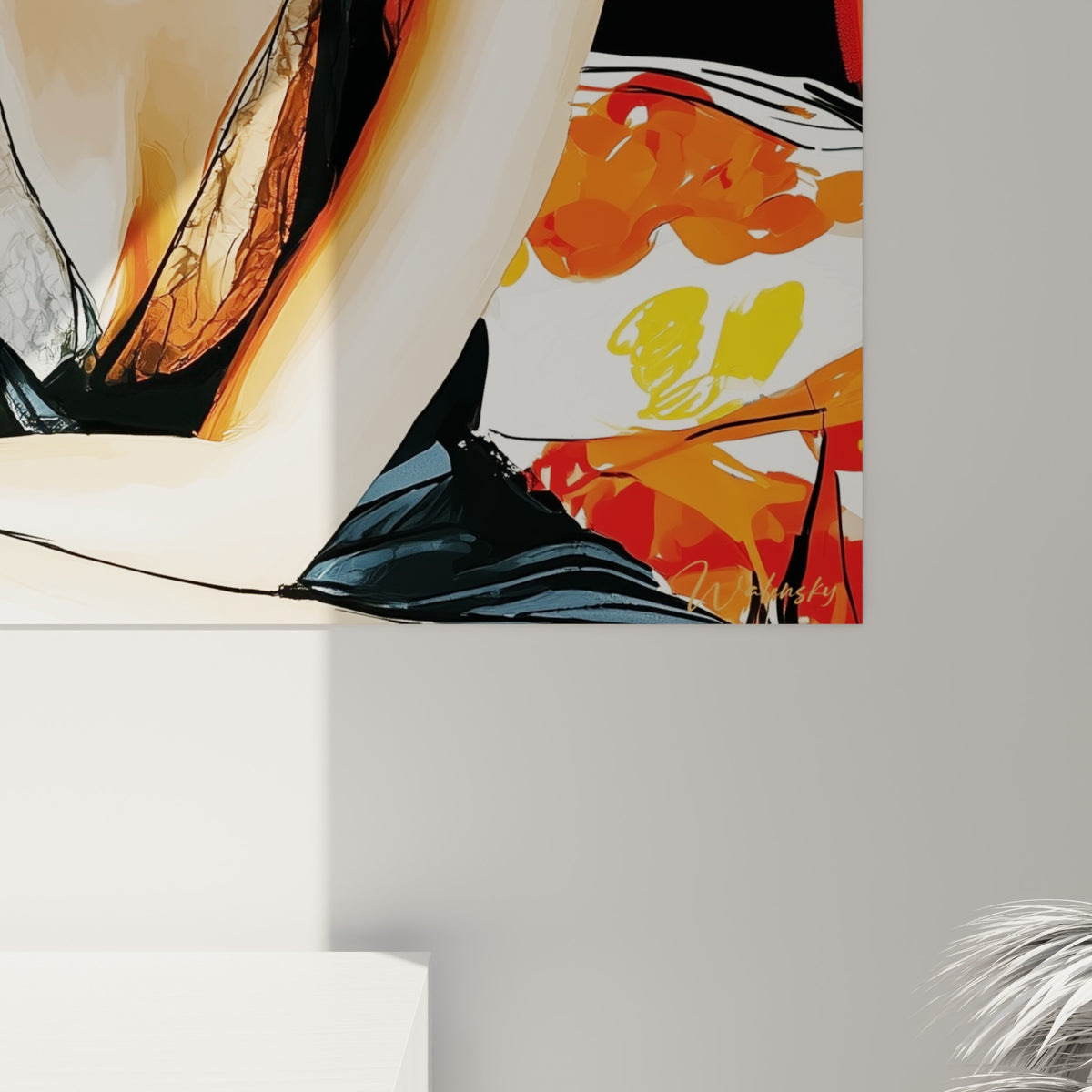 Empâtements orangés et coulures noires se mêlant sur la toile, grain visible du portrait accroché au mur