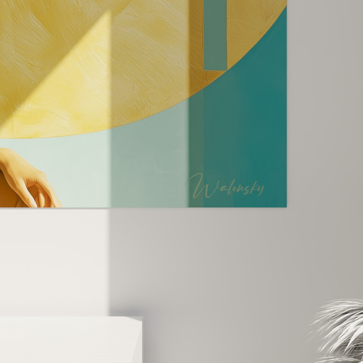 Empâtements dorés et bleu turquoise se mêlent en gros plan sur la toile de la femme assise