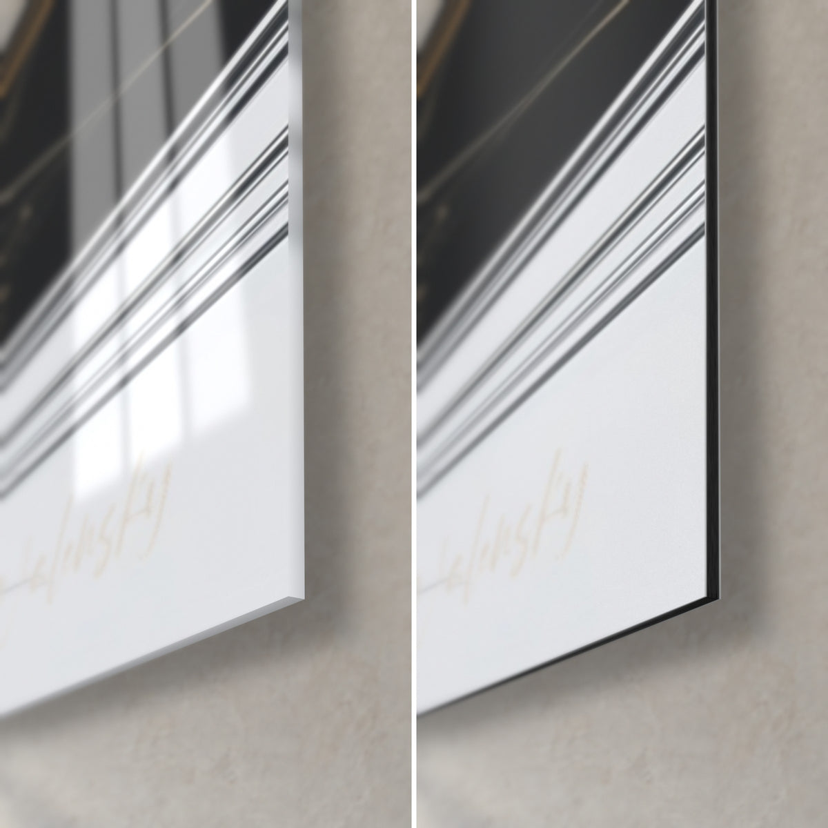 Schilderij schoonheid in lingerie, rechtsonder: glanzend acrylglas met reflecties en mat zwart Dibond, 3 mm rand zichtbaar