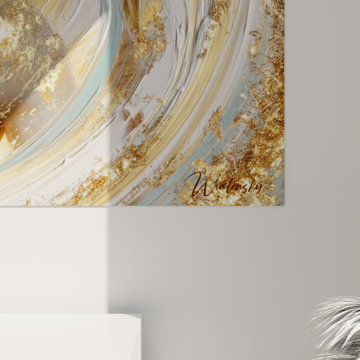 Détail du tourbillon doré et des touches blanches nacrées sur la toile représentant Shiva en méditation