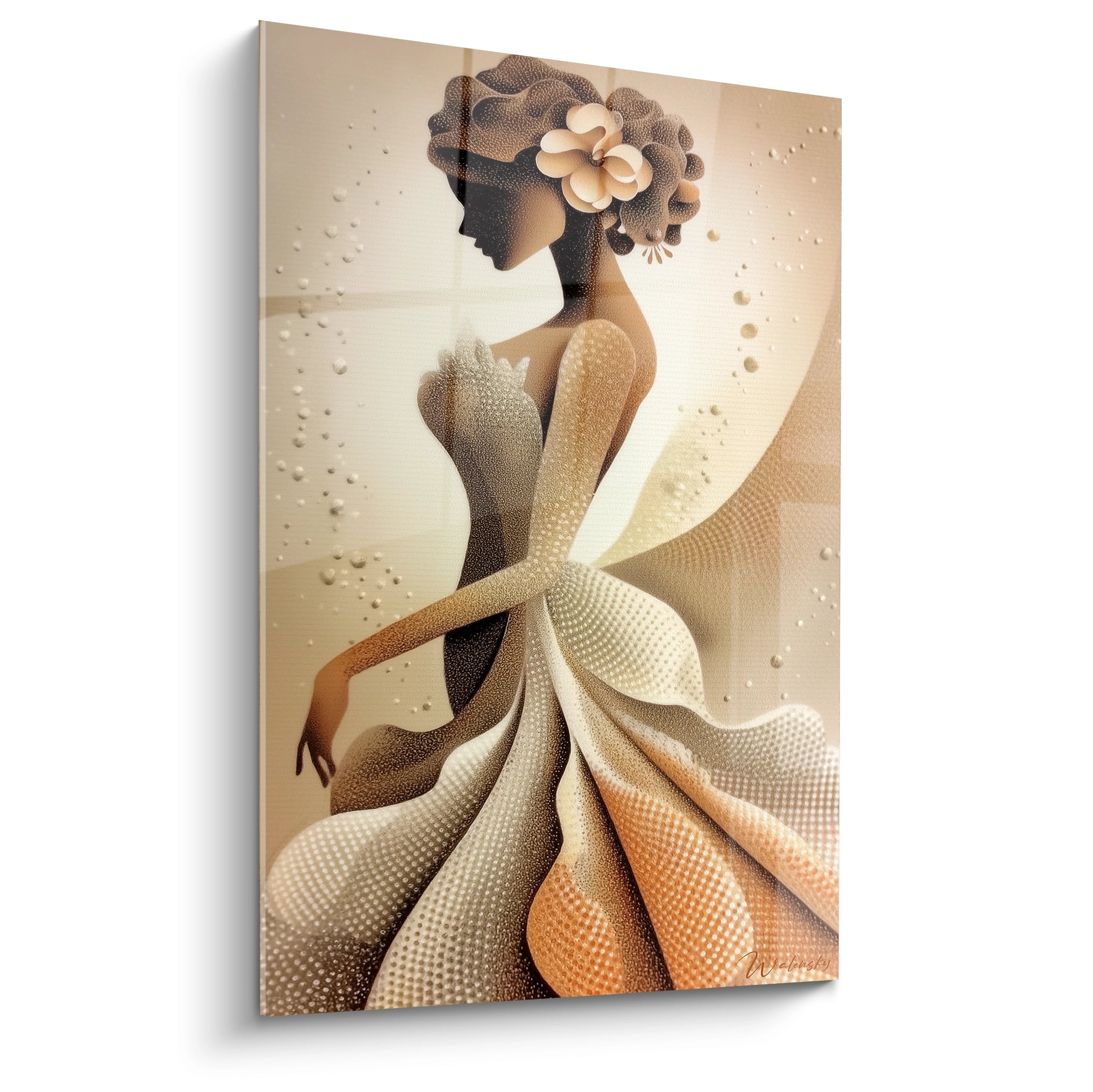Tableau mural silhouette dorée féminité représentant une femme élégante avec des détails artistiques