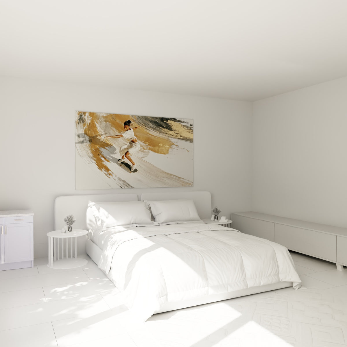Skateuse dorée et blanche en pleine glissade, accrochée au-dessus d'un lit dans une chambre claire