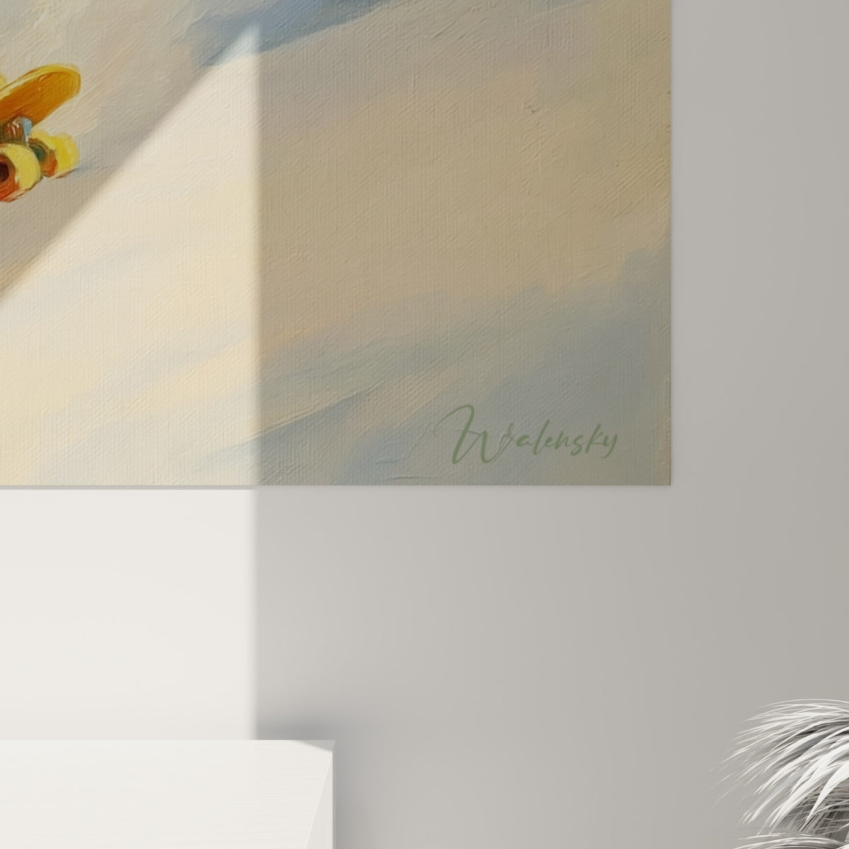 Empâtements colorés bleu et doré visibles de près, matière picturale du tableau skateboard accrochée au mur