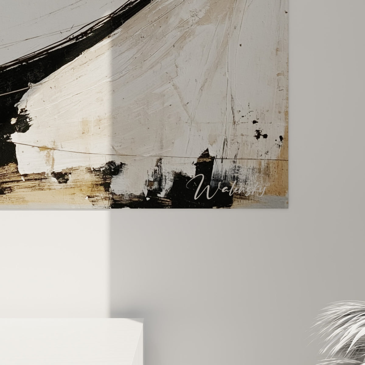 Empâtements et coulures brun rouille sur fond beige, détail de la courbe noire de la rampe