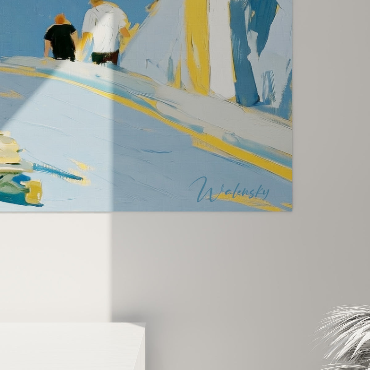 Empâtements de peinture bleu ciel et jaune moutarde visibles sur la texture du tableau skateboard