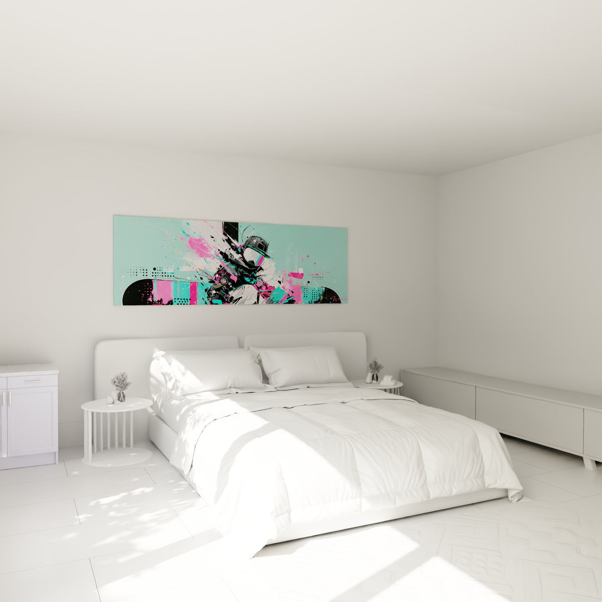 Casque de snowboard éclaté en rose et turquoise au-dessus d'un lit dans une chambre claire