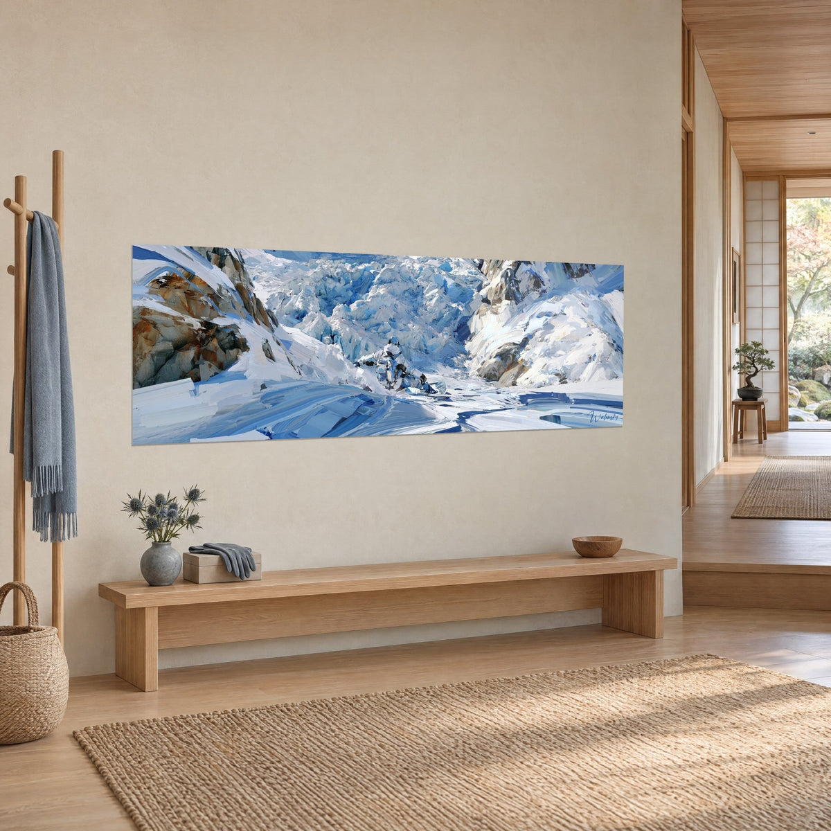 Tableau chute de glace aux crevasses bleu pâle et blanc neige, roches ocre sur la gauche, vue de trois-quarts, couloir japandi