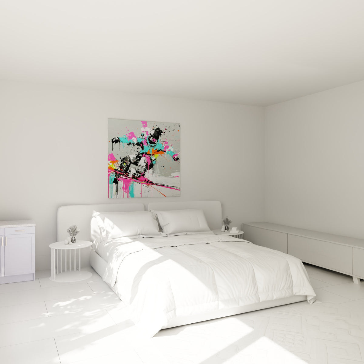 Descente de snowboard aux couleurs fuchsia et turquoise au-dessus d'un lit dans une chambre claire