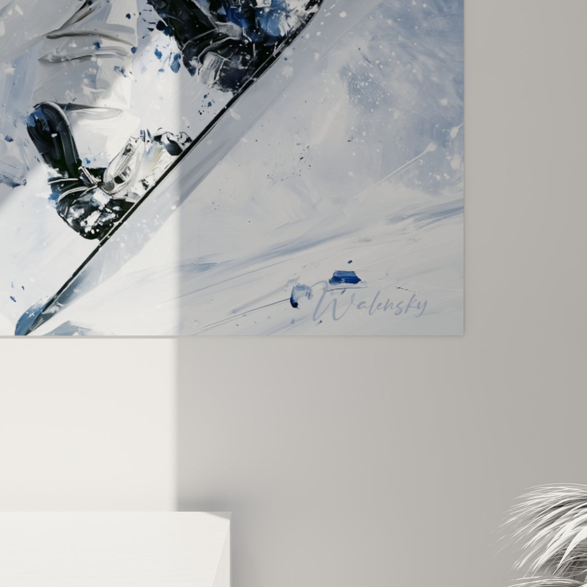 Empâtements et éclaboussures bleu marine et blanc formant le mouvement de neige projetée sur la toile