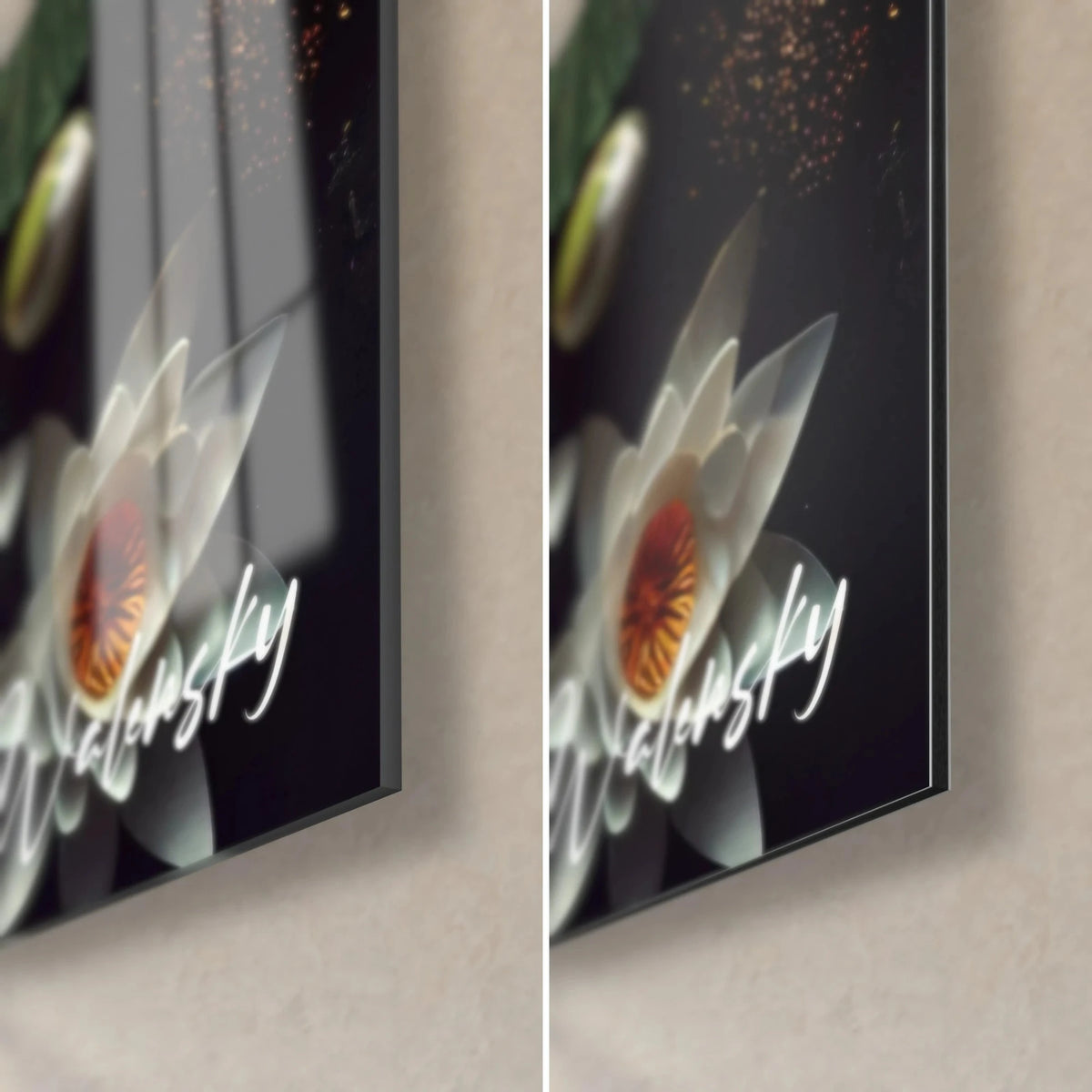 Tableau nénuphar blanc au cœur orangé, coin bas droit : verre brillant à gauche, Dibond noir mat à droite