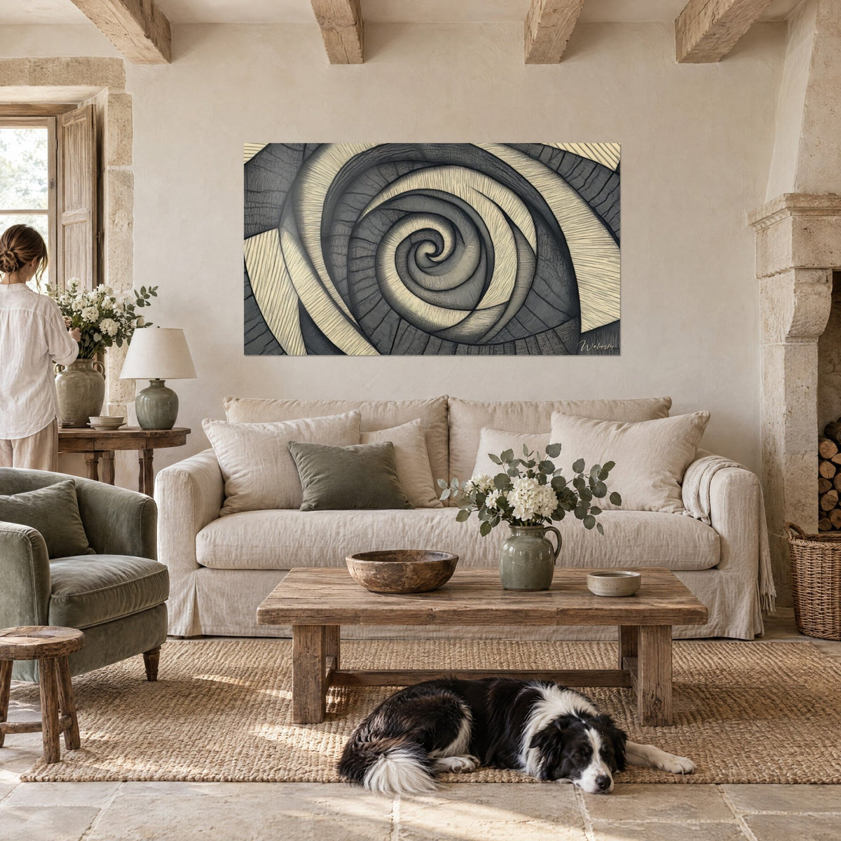 Gemälde mit hypnotischer Spirale in anthrazitfarbenen und cremeweißen Schraffuren, ein liegender Collie über einem Sofa in einem hellen Wohnzimmer