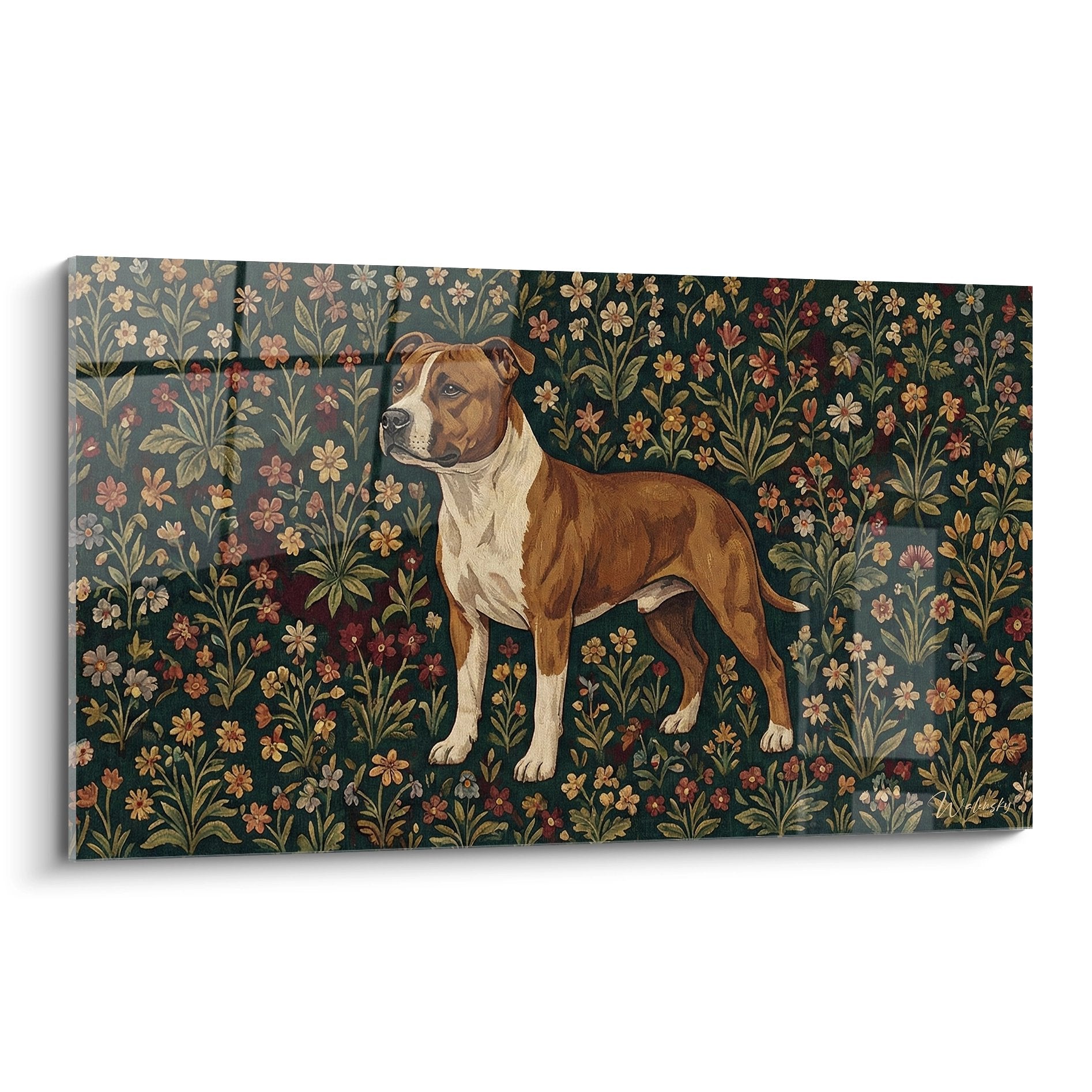Porträt Staffordshire Bullterrier rehbraun und weiß auf vintage grünem Blumenhintergrund dekoratives Hundetableau