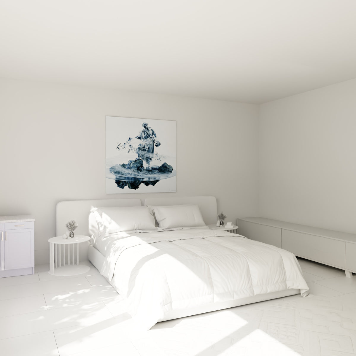 Silhouette antique blanche et bleu marine en dissolution au-dessus d'un lit dans une chambre claire