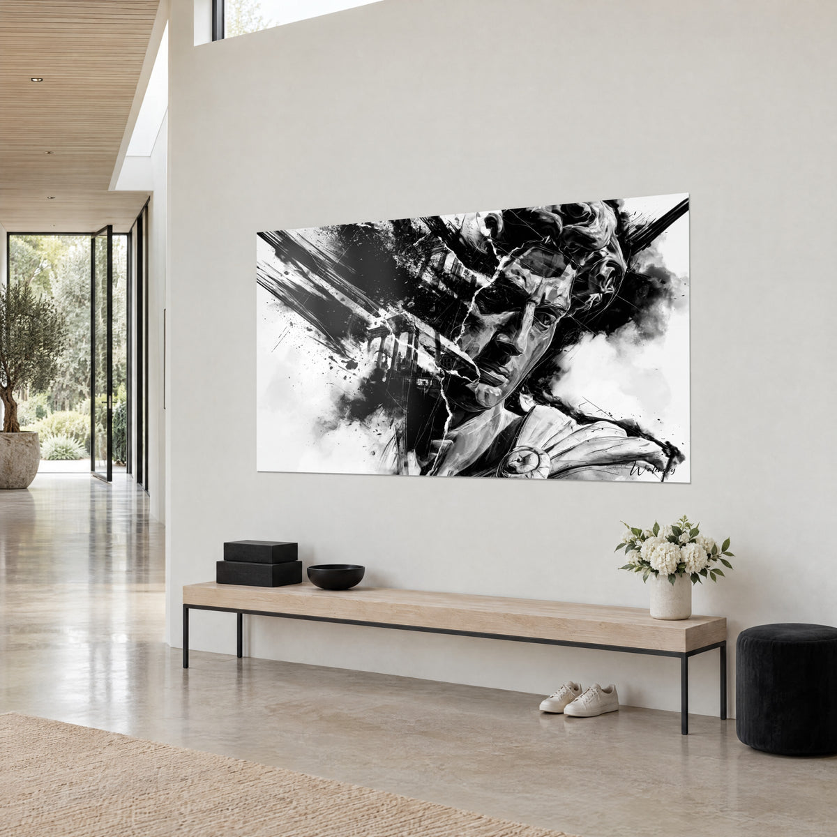 Tableau visage de marbre fendu, encre noire éclaboussée sur fond blanc nuageux, colonnes en ruine, mur beige d'un séjour