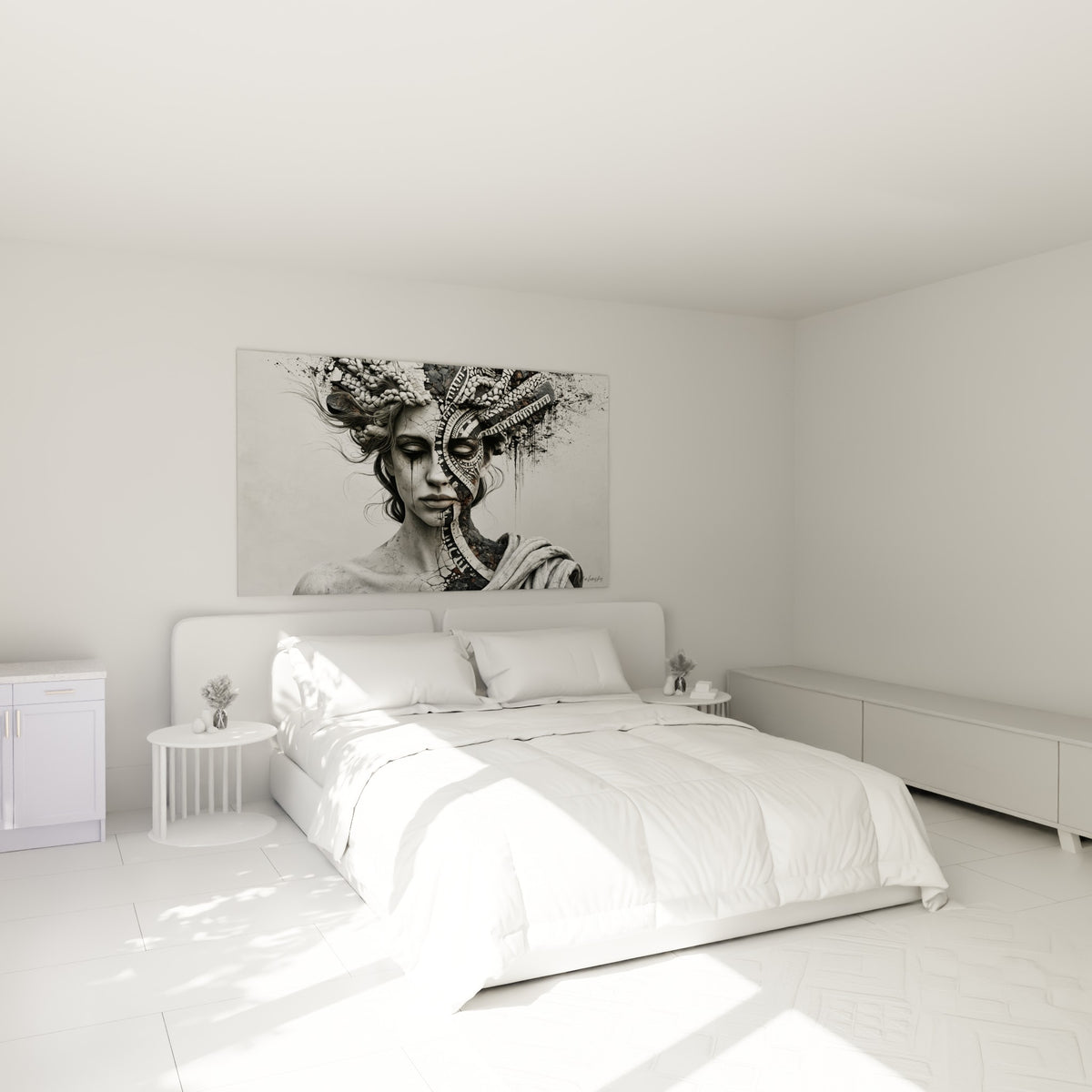 Femme sculptée aux tons anthracite et blanc, au-dessus d'un lit dans une chambre claire
