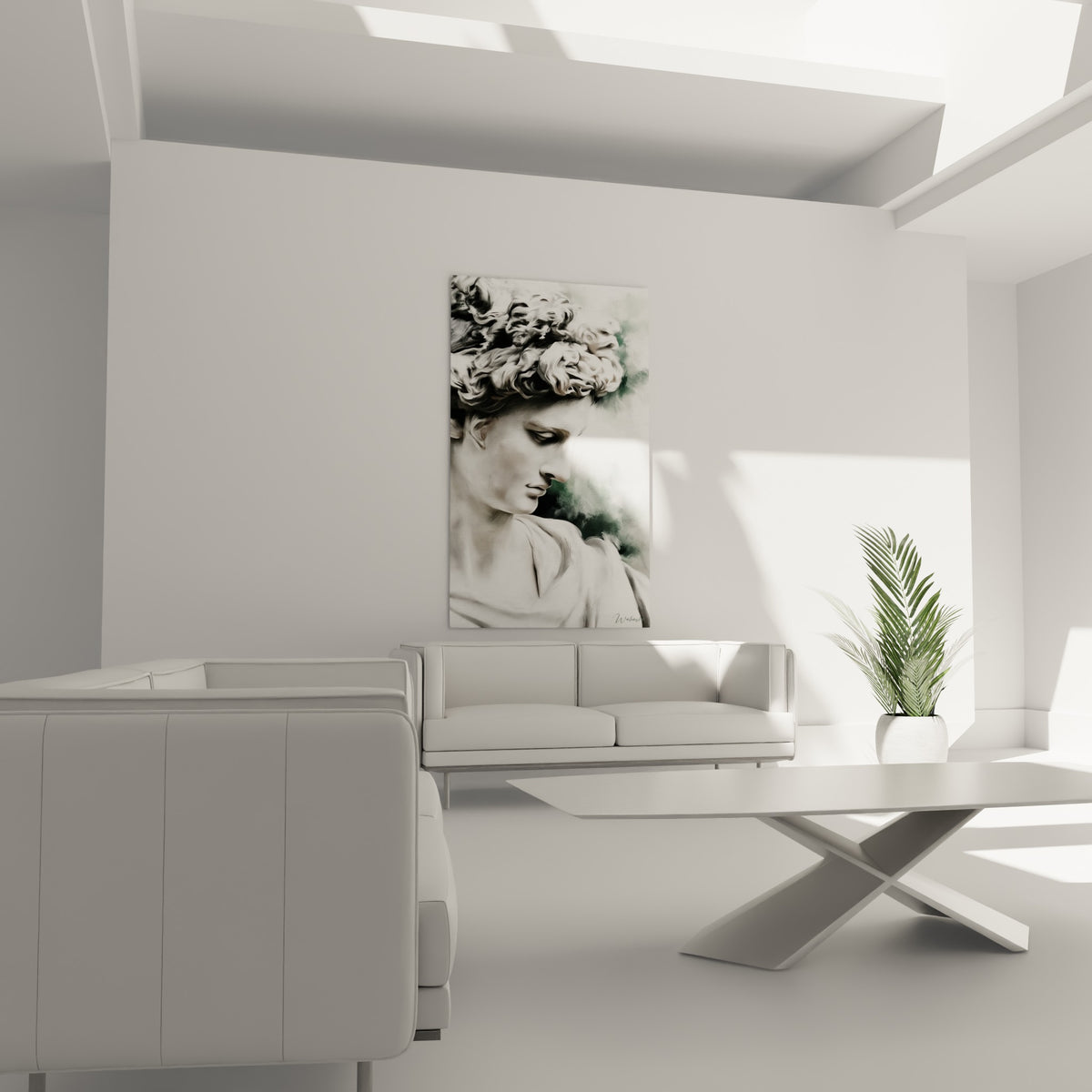 Statue antique au regard baissé, nuances blanches et vertes, au-dessus d'un canapé dans un salon lumineux