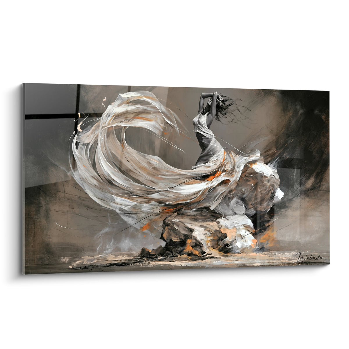 Danseuse au voile blanc et ocre en plein tourbillon, silhouette peinte sur fond anthracite dramatique