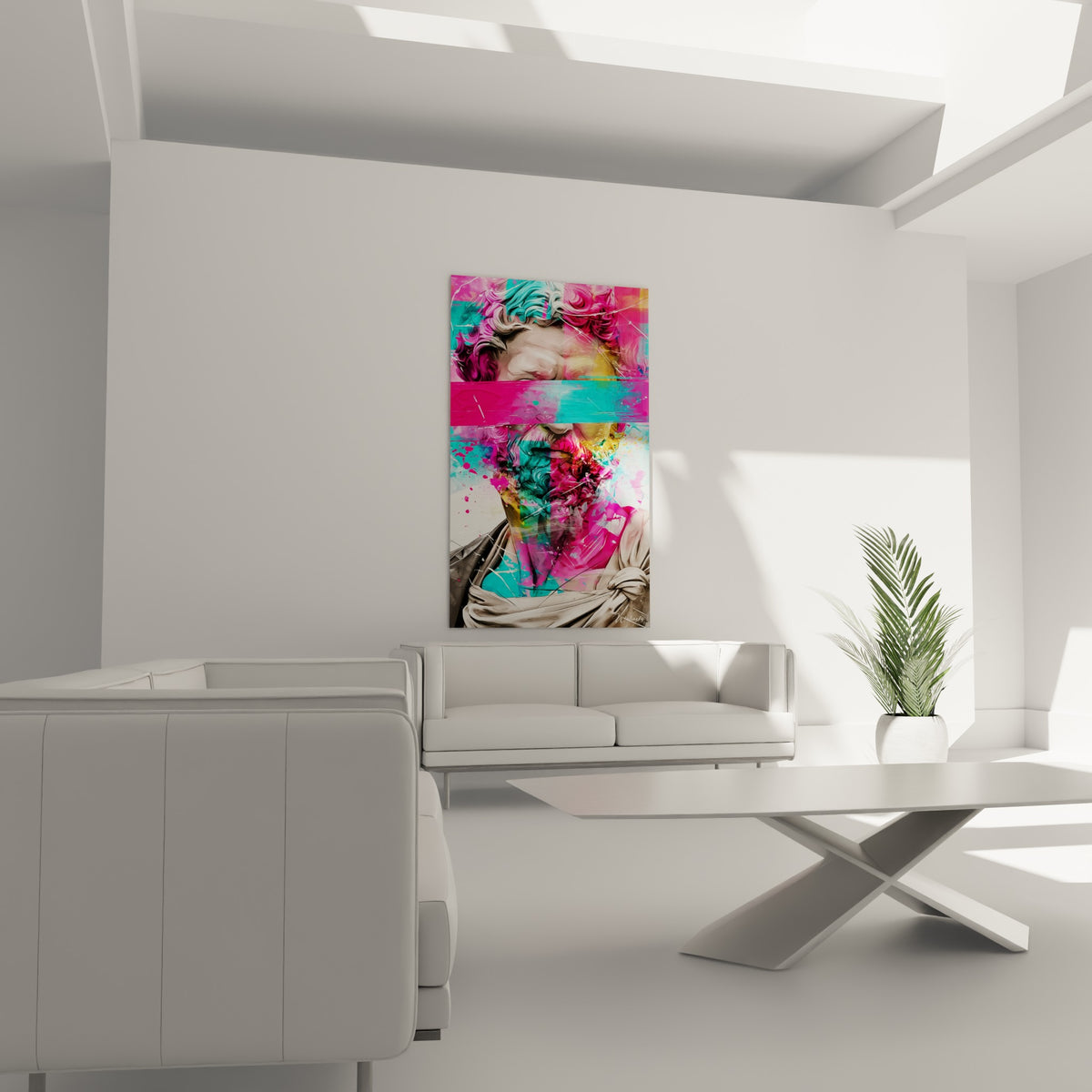 Buste classique aux teintes fuchsia et cyan éclatées, au-dessus d'un canapé dans un salon lumineux