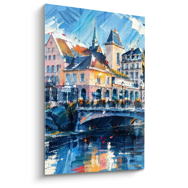 Schilderij Oranje en blauwe stenen brug onder gescheurde hemel - Bewegwijzeringsborden op reling - Editie Straatsburg Elzas Frankrijk