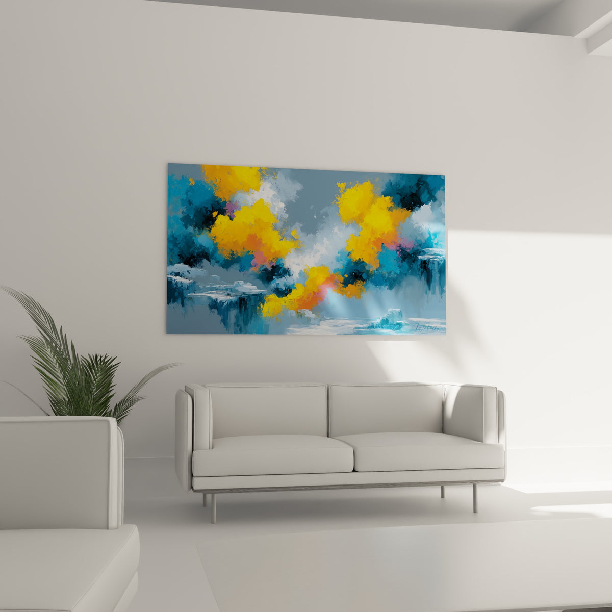 Formes orangées et jaunes émergeant d'un ciel bleu sombre, style Peinture abstrait, au-dessus d'un canapé dans un salon lumineux