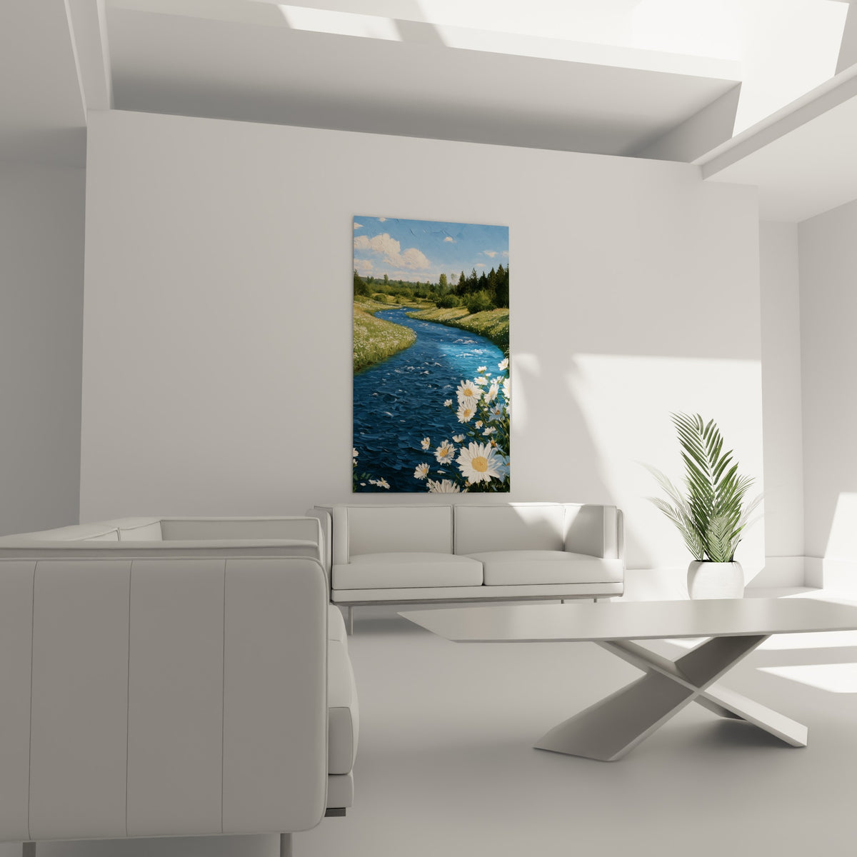 Paysage de rivière bleue et fleurs blanches en peinture texturée, au-dessus d'un canapé dans un salon lumineux