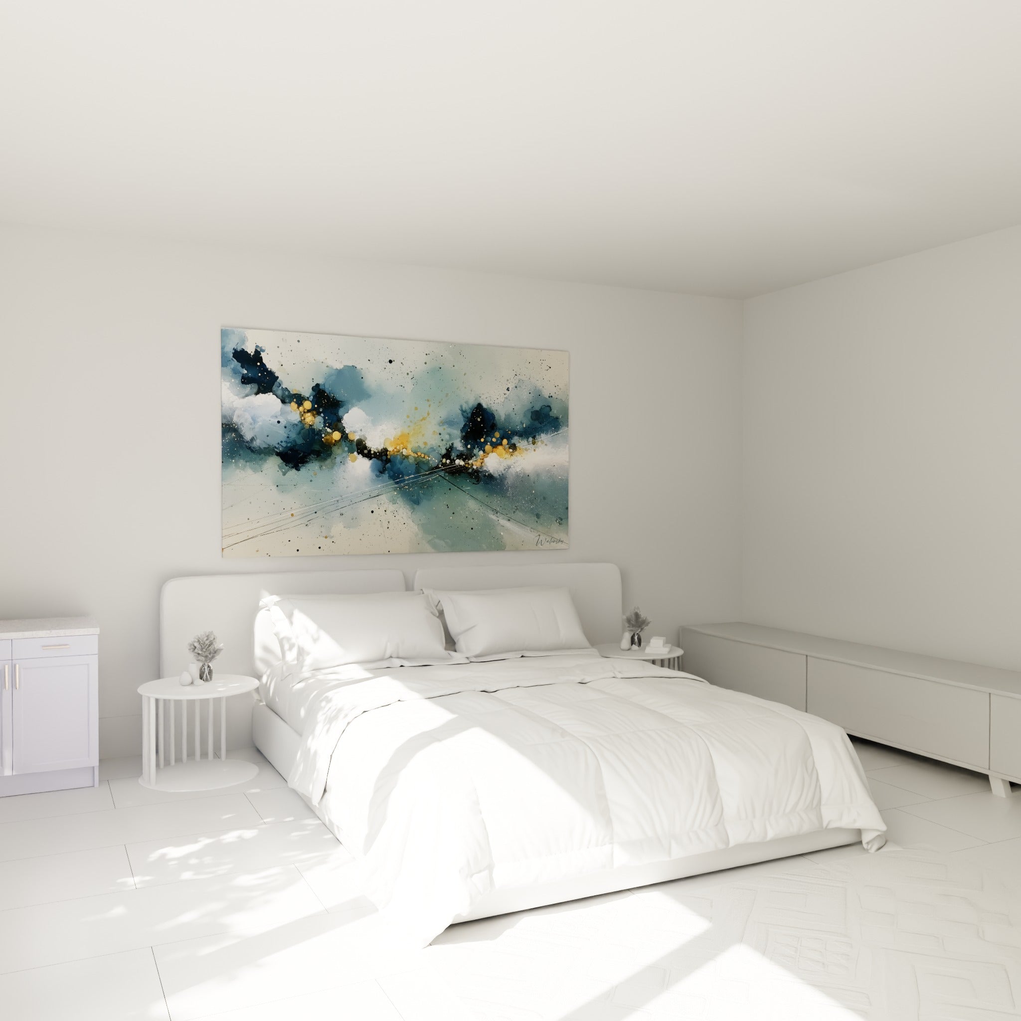Éclats dorés traversant une brume bleu marine et anthracite, au-dessus d'un lit dans une chambre claire