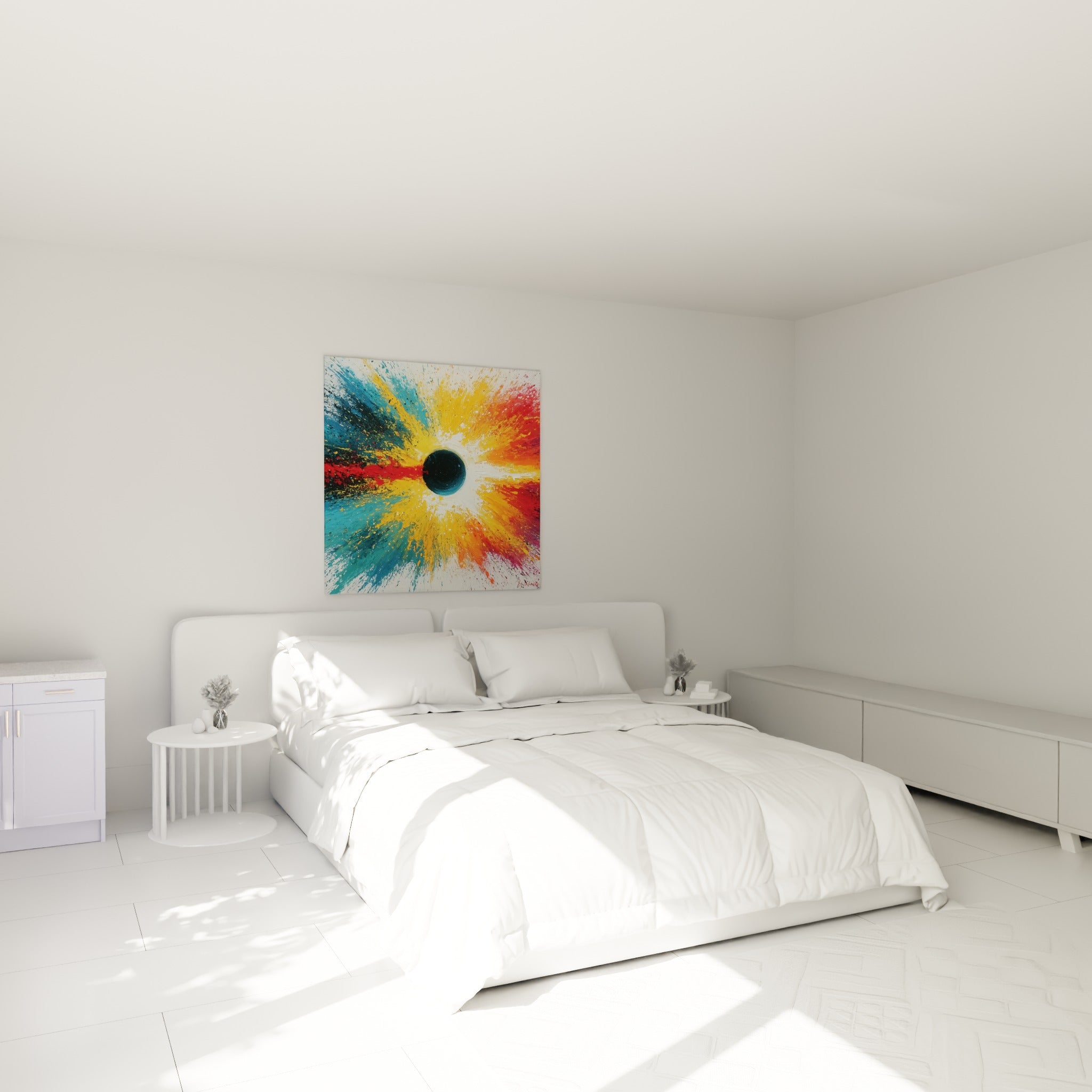 Explosion colorée bleu turquoise et rouge vermillon au-dessus d'un lit dans une chambre claire