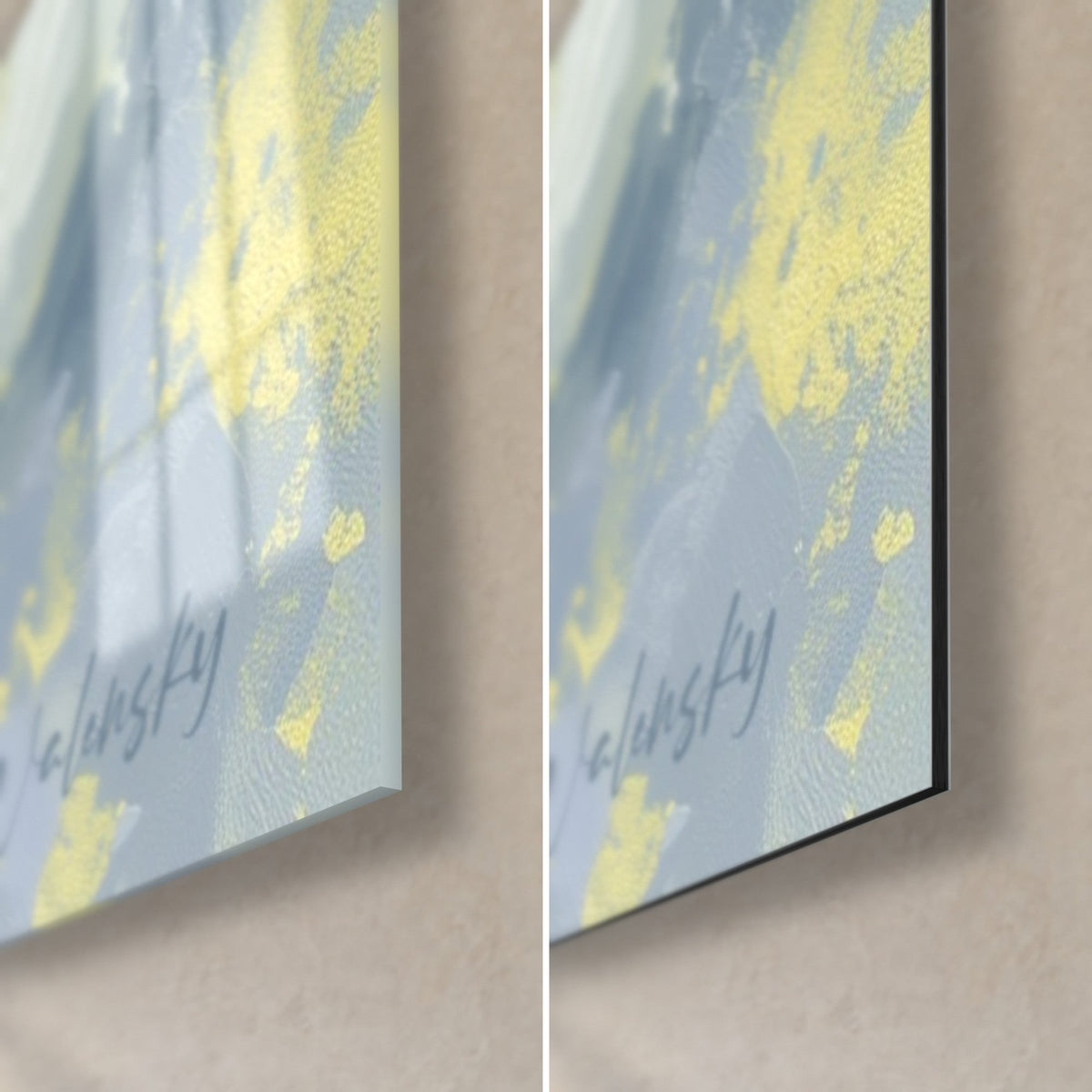 Schilderij dikke witte schuimkam, grijsblauwe hoek rechtsonder bespikkeld met goud, glanzend glas links, mat Dibond rechts