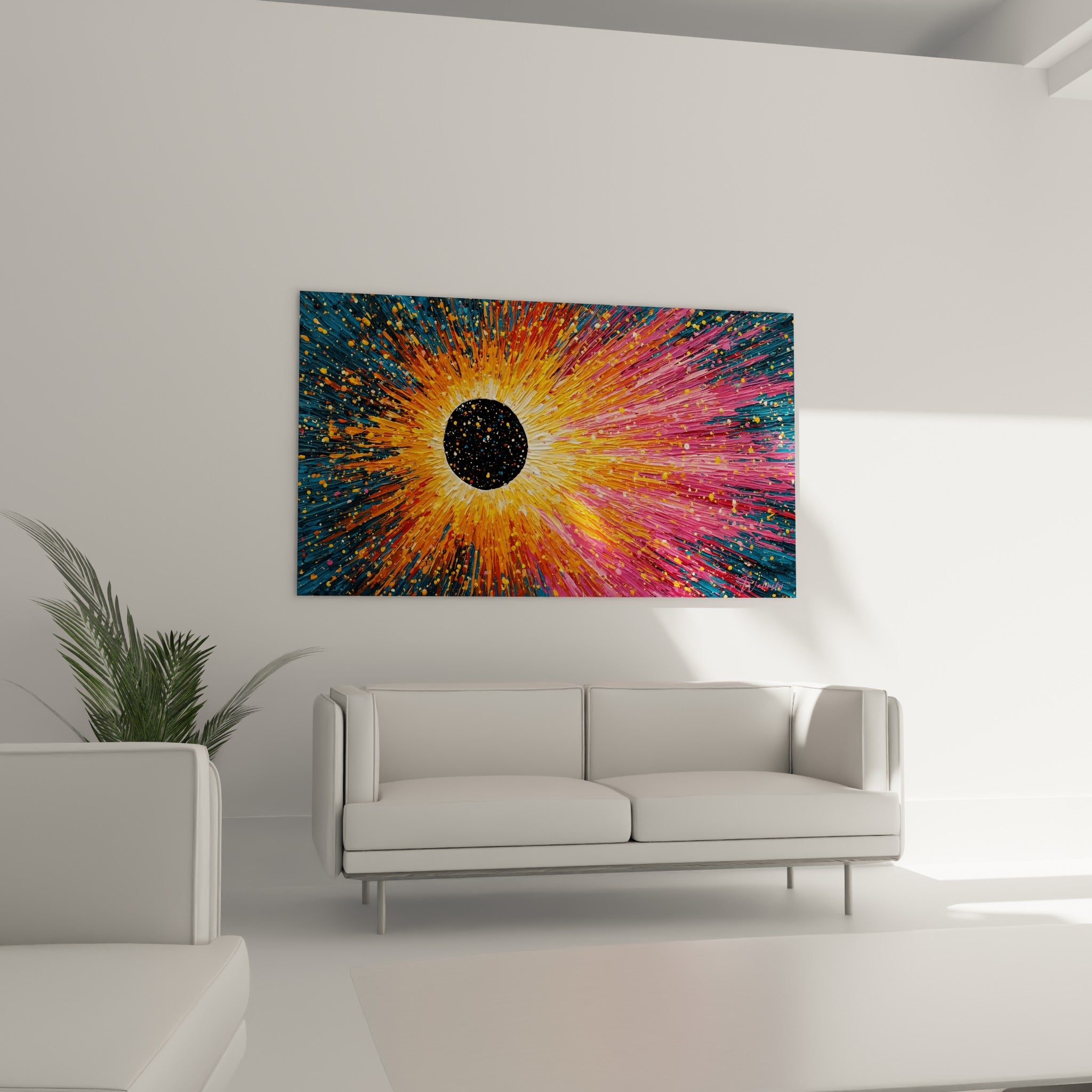 Explosion chromatique dorée et bleu marine, style Peinture abstrait au-dessus d'un canapé dans un salon lumineux
