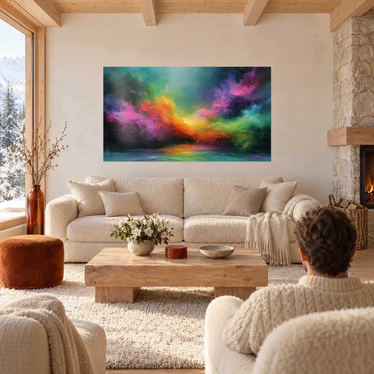 Gemälde Wolkenformation in Orange und Violett mit dicken Pastosen, durchzogen von Smaragdgrün, über einem Sofa in einem hellen Wohnzimmer