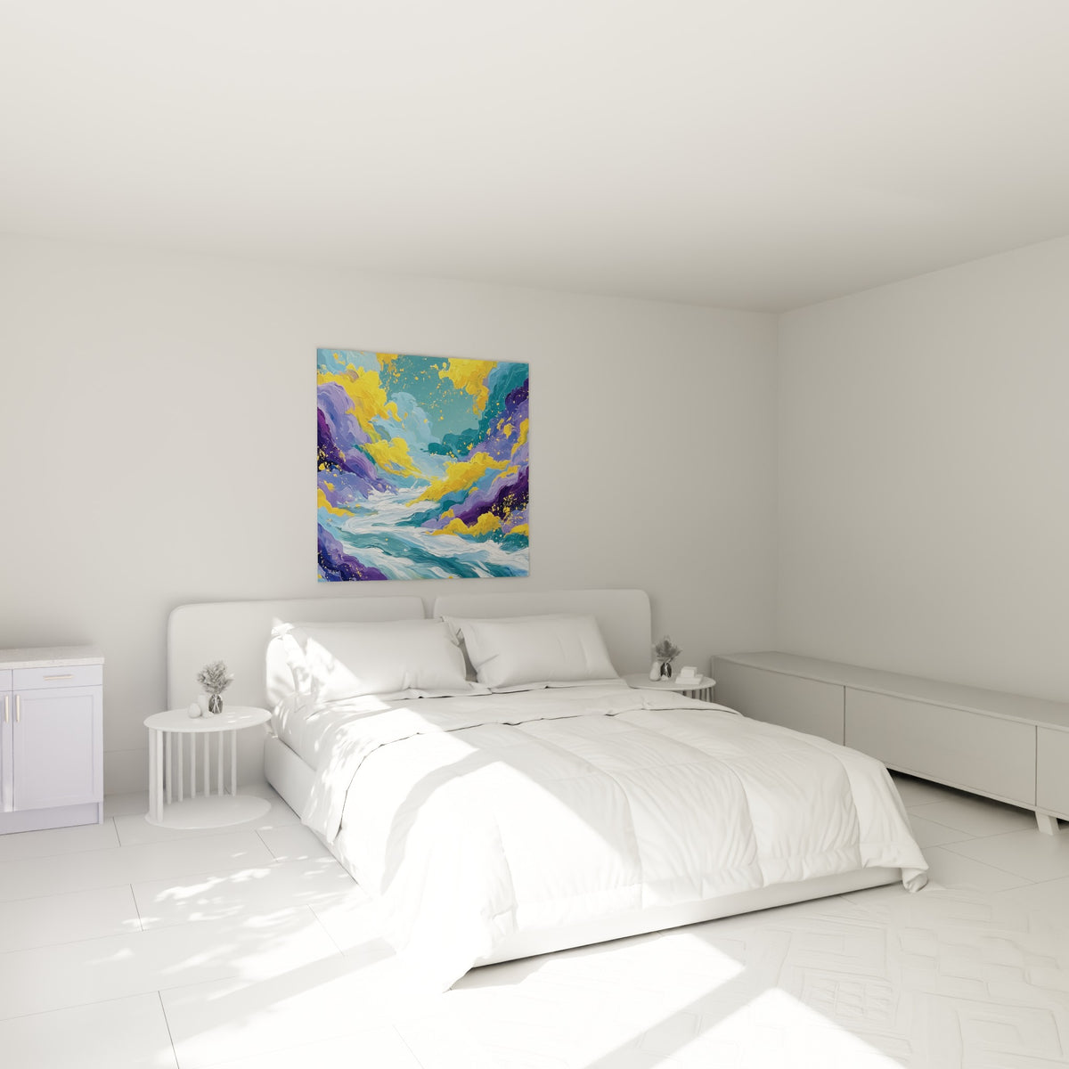 Falaises violettes et éclats jaunes du style Peinture abstrait au-dessus d'un lit dans une chambre claire
