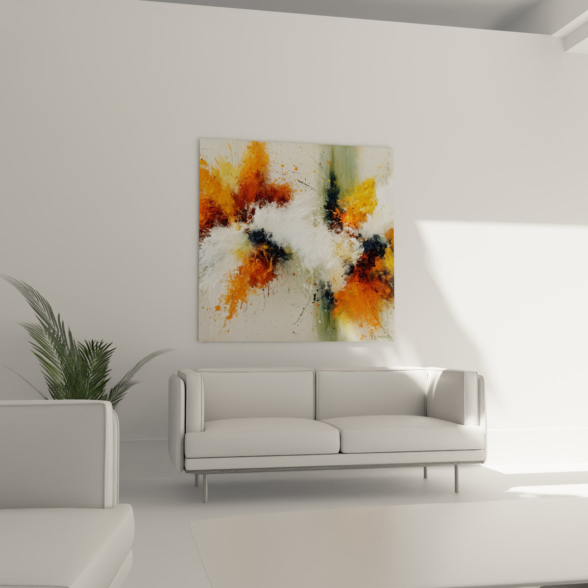 Empâtements orange fauve et blanc épais de ce tableau style Peinture abstrait, au-dessus d'un canapé dans un salon lumineux