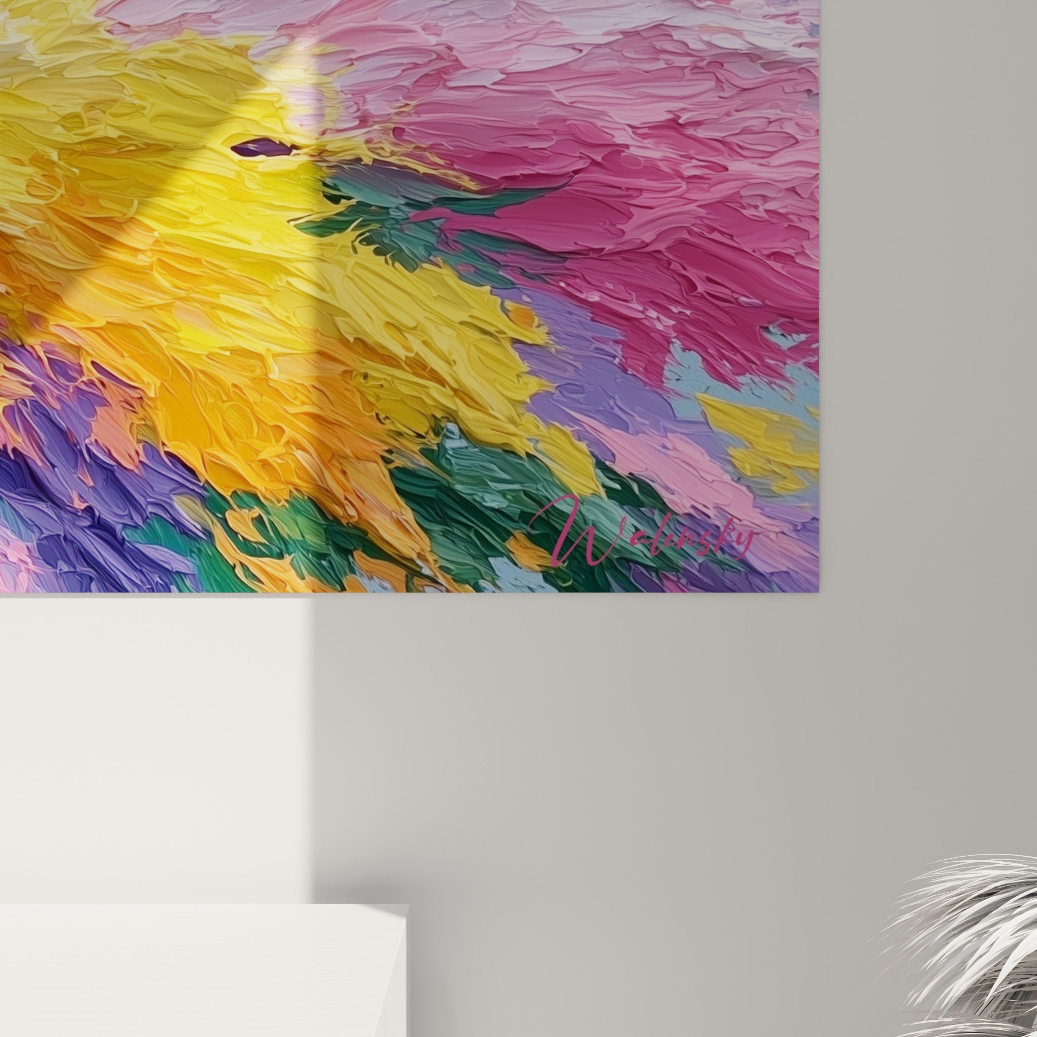 Empâtements épais de rose, jaune et vert émeraude visibles en détail sur ce tableau style Peinture abstrait