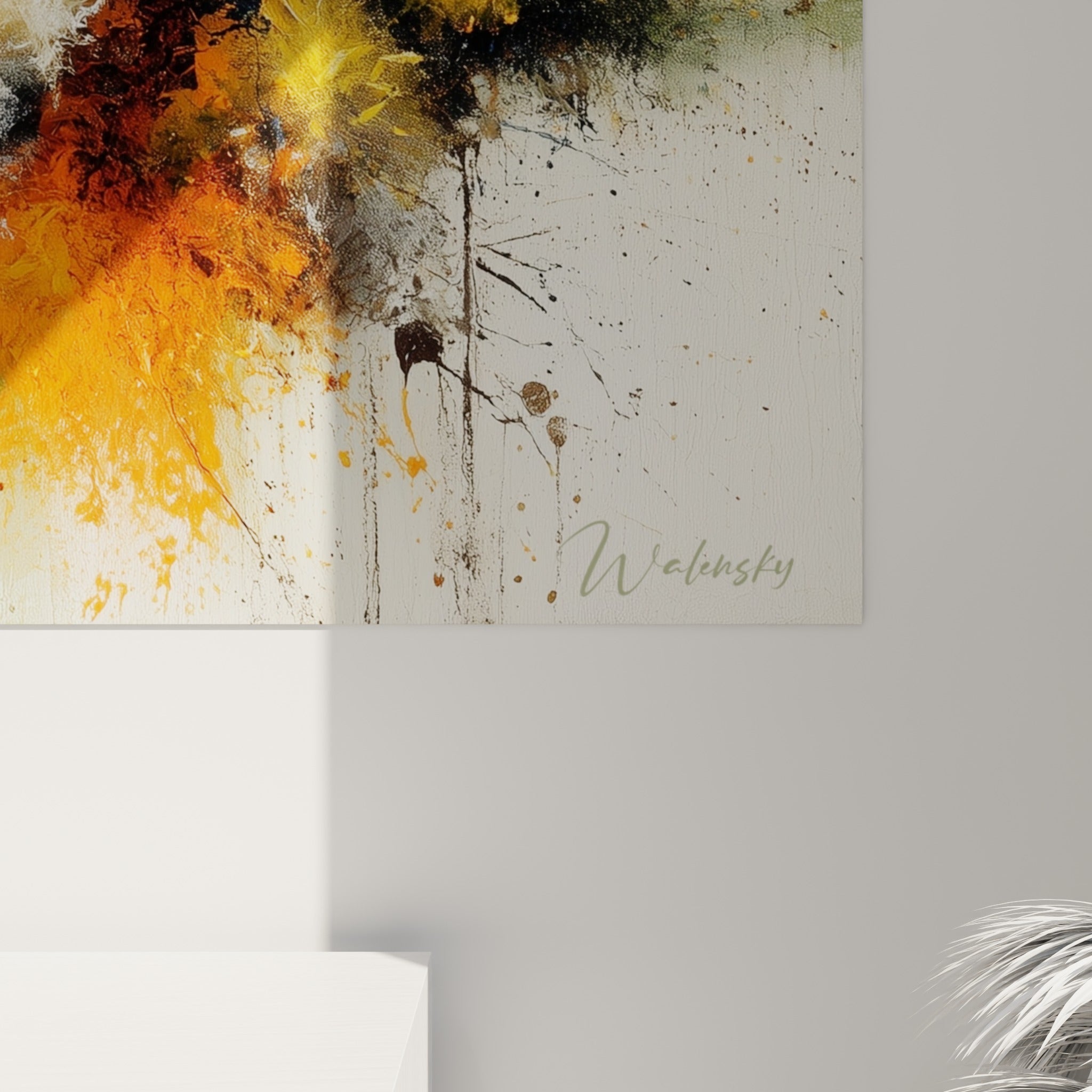 Matière projetée en gros plan révélant les empâtements blancs et anthracite du style peinture abstrait
