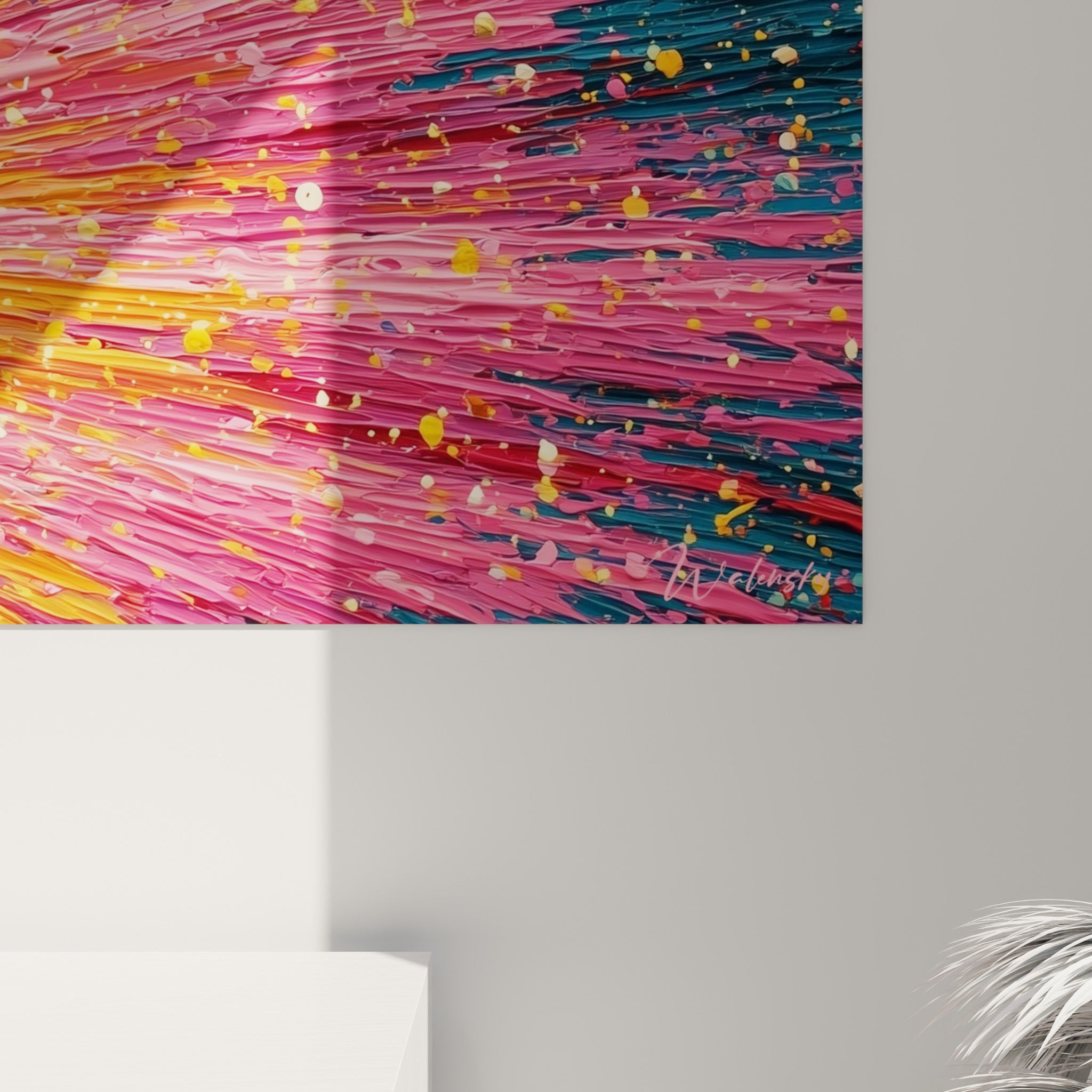 Empâtements dorés et coulures roses se mêlant au bleu pétrole, matière épaisse du style Peinture abstrait
