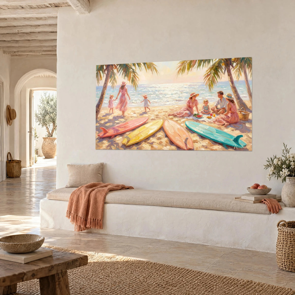 Gemälde sonniger Strand mit Palmen, rosa Kleider, gelbes und türkisfarbenes Surfbrett auf goldenem Sand, Dreiviertelansicht, weiße Sitzbank