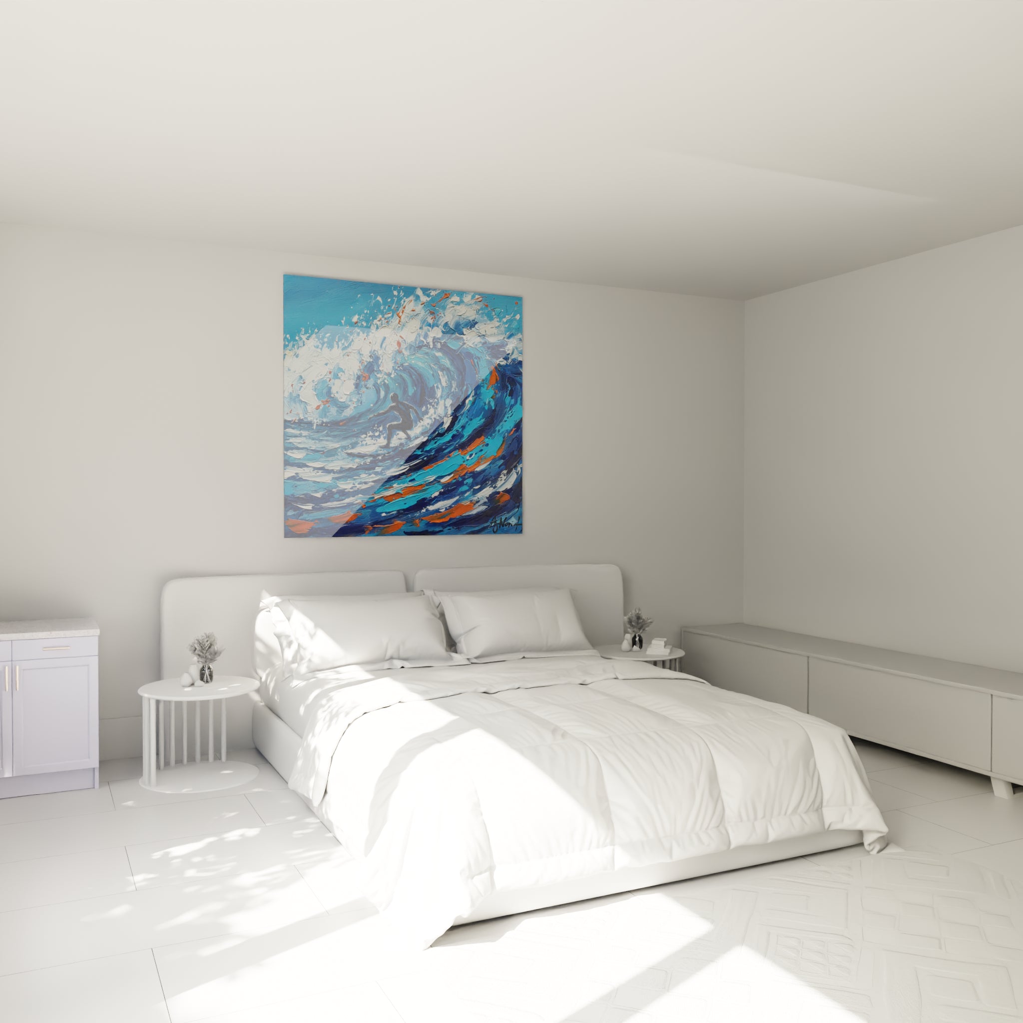 Vague bleu turquoise et touches orange encadrant un surfeur, accrochée au-dessus d'un lit dans une chambre claire