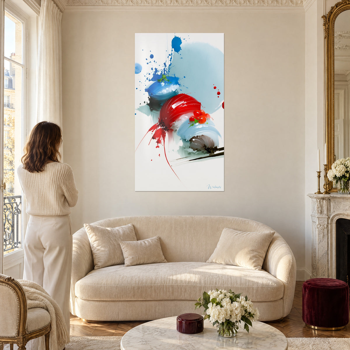 Schilderij glanzende karmijnrode nigiri bedekt met vissenkuit, kobaltblauwe spatten, vrouw van achteren, boven een bank in een lichte woonkamer