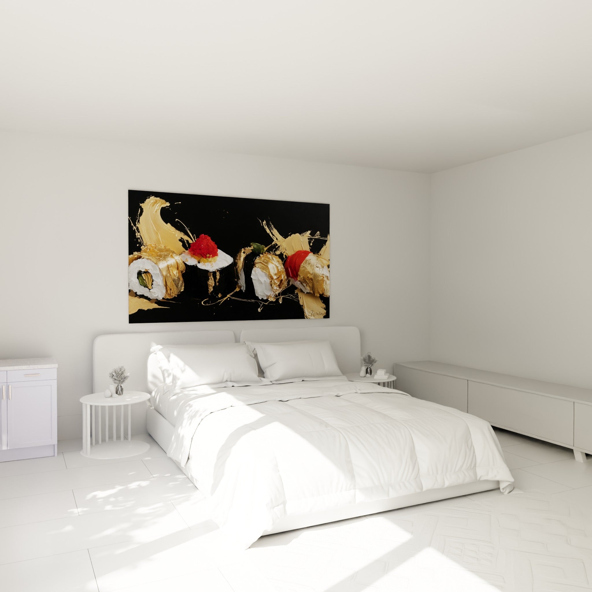 Makis dorés et rouges à empâtements épais accrochés au-dessus d'un lit dans une chambre claire