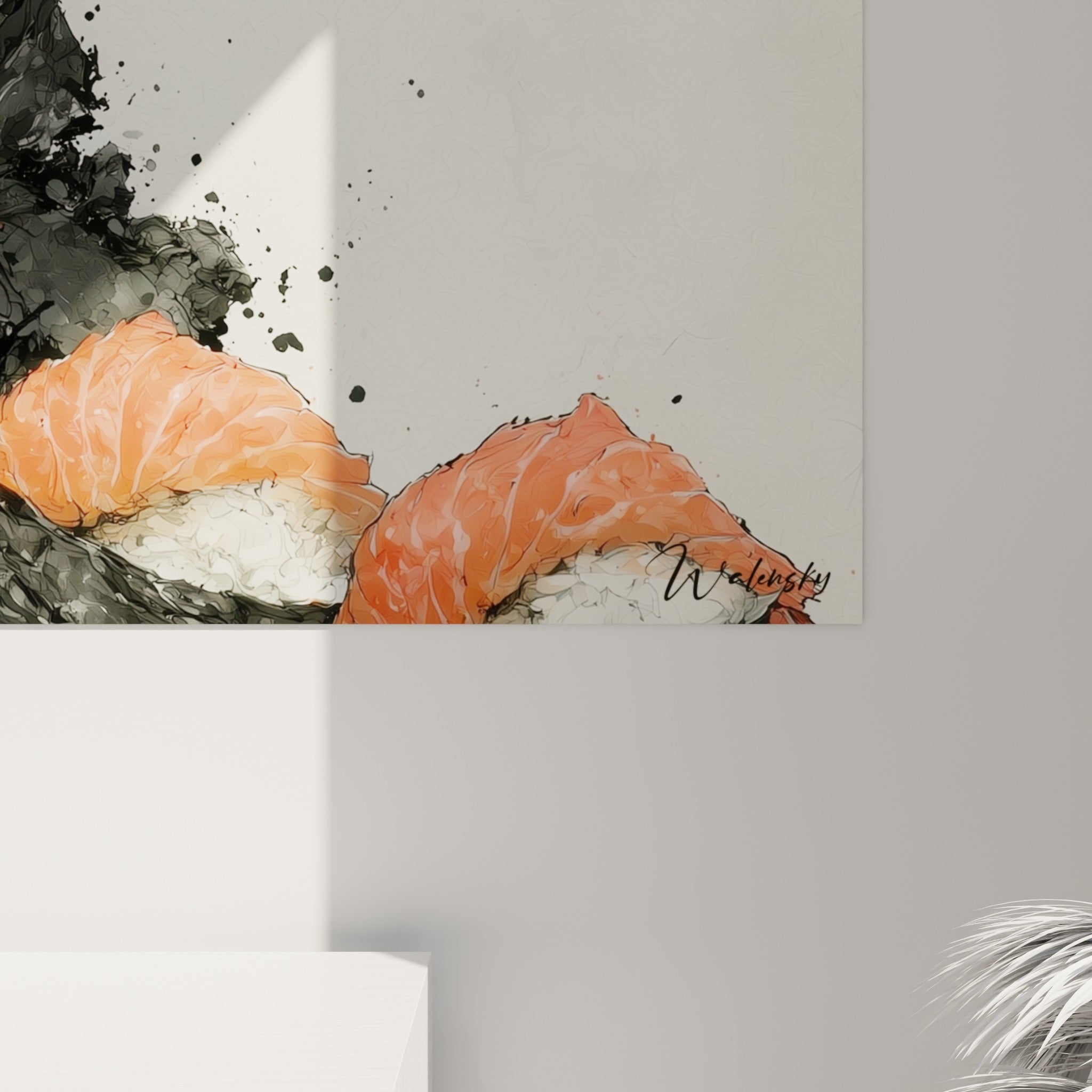 Empâtements noirs et éclats orangés se mêlent aux coulures grises de la vague en gros plan