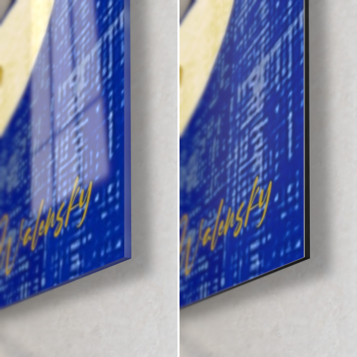 Quadro nigiri di gambero in blu cobalto e oro, angolo in basso a destra: vetro acrilico lucido con riflessi a sinistra, alluminio Dibond opaco a destra, spessore 3 mm