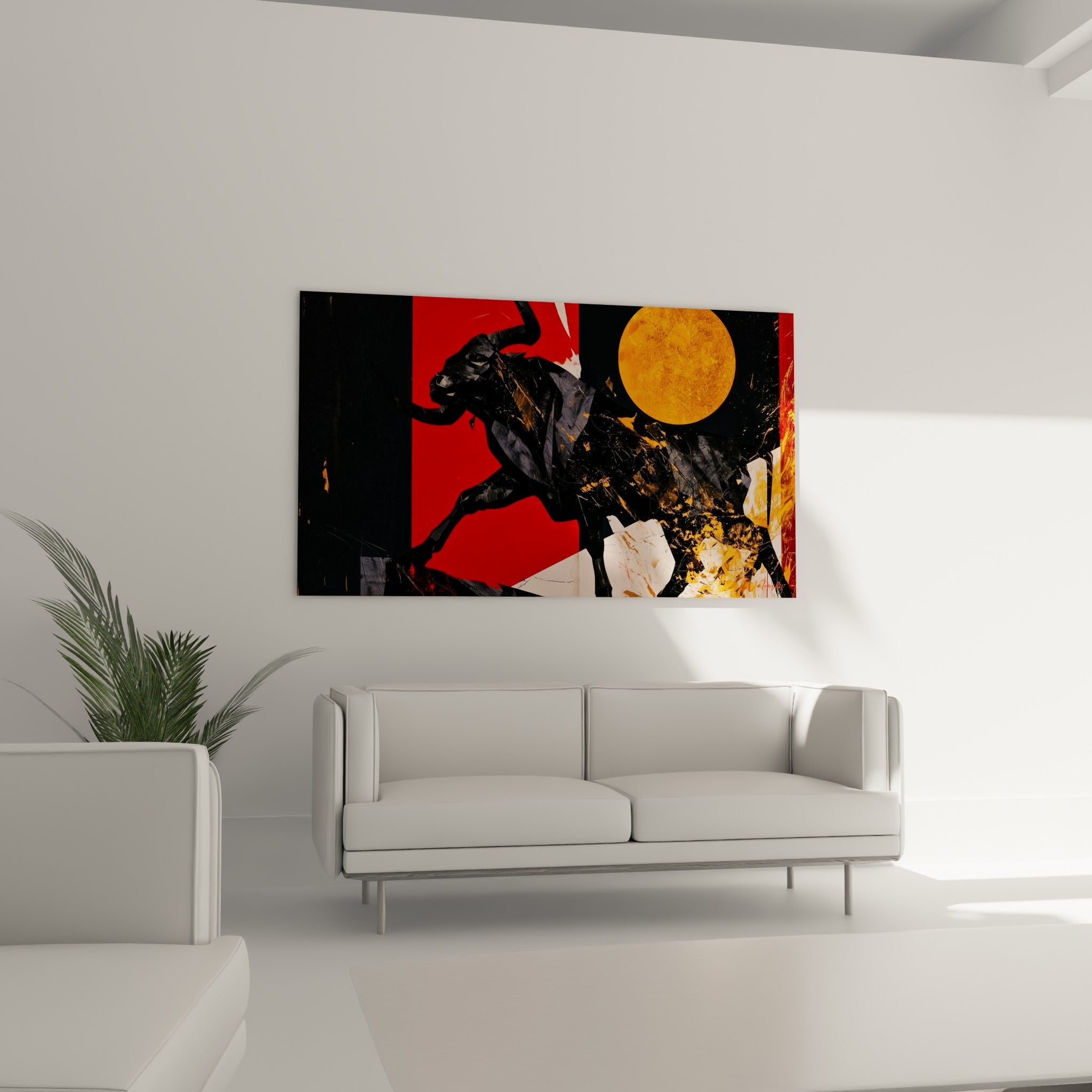Animal noir en pleine charge sous une lune dorée, accroché au-dessus d'un canapé dans un salon lumineux