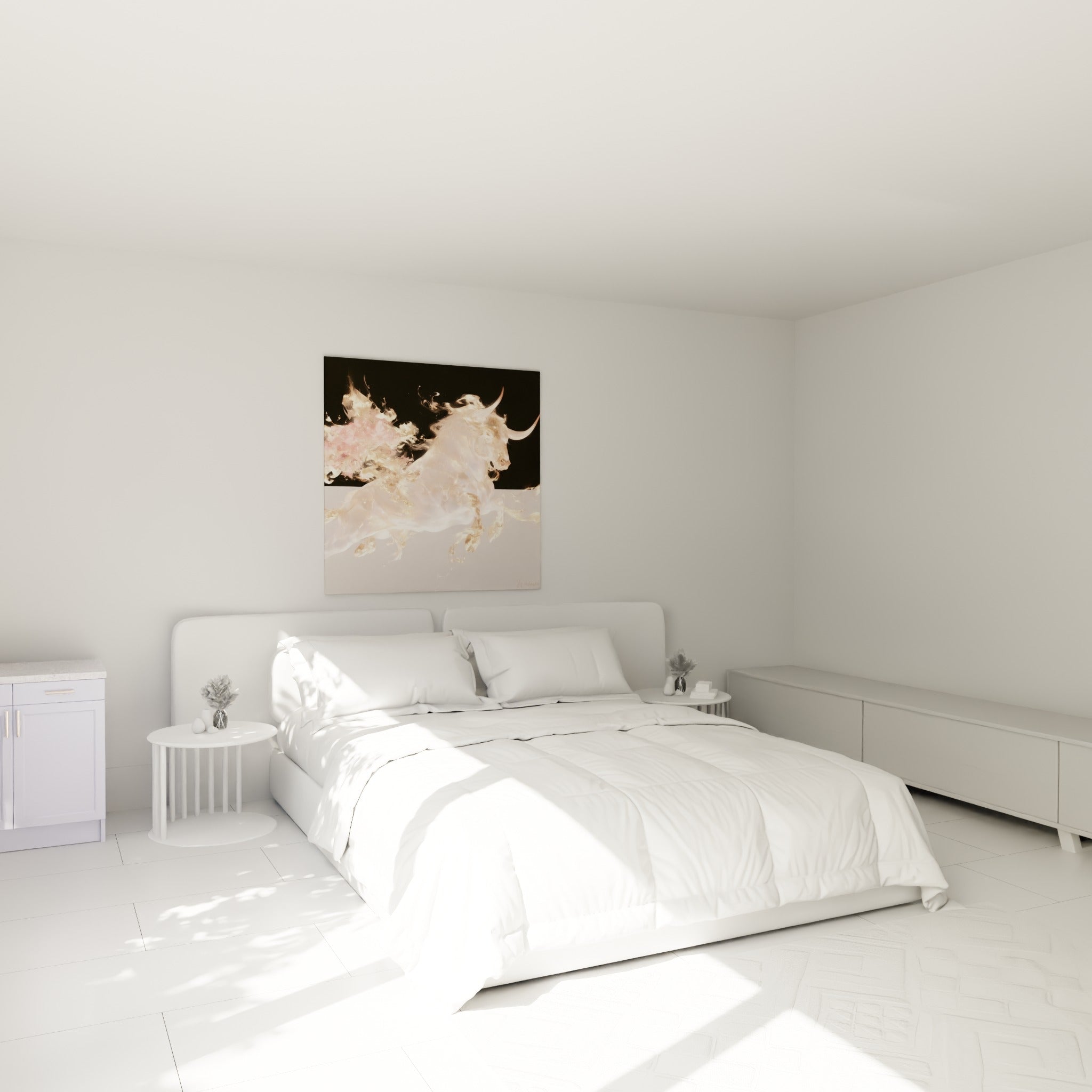 Silhouette dorée et blanche du taureau en mouvement, accrochée au-dessus d'un lit dans une chambre claire