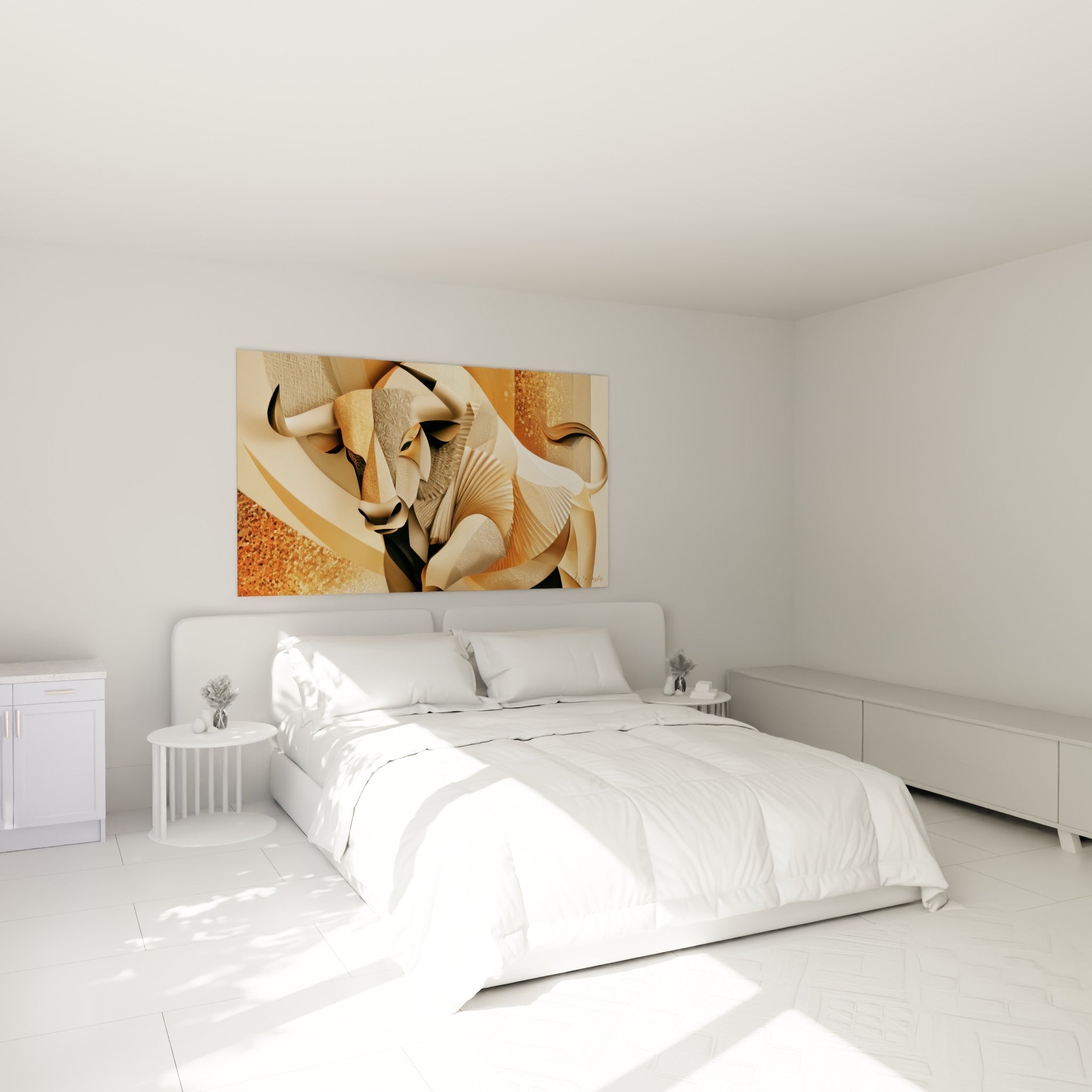 Cornes recourbées d'un taureau beige et gris anthracite, œuvre au-dessus d'un lit dans une chambre claire