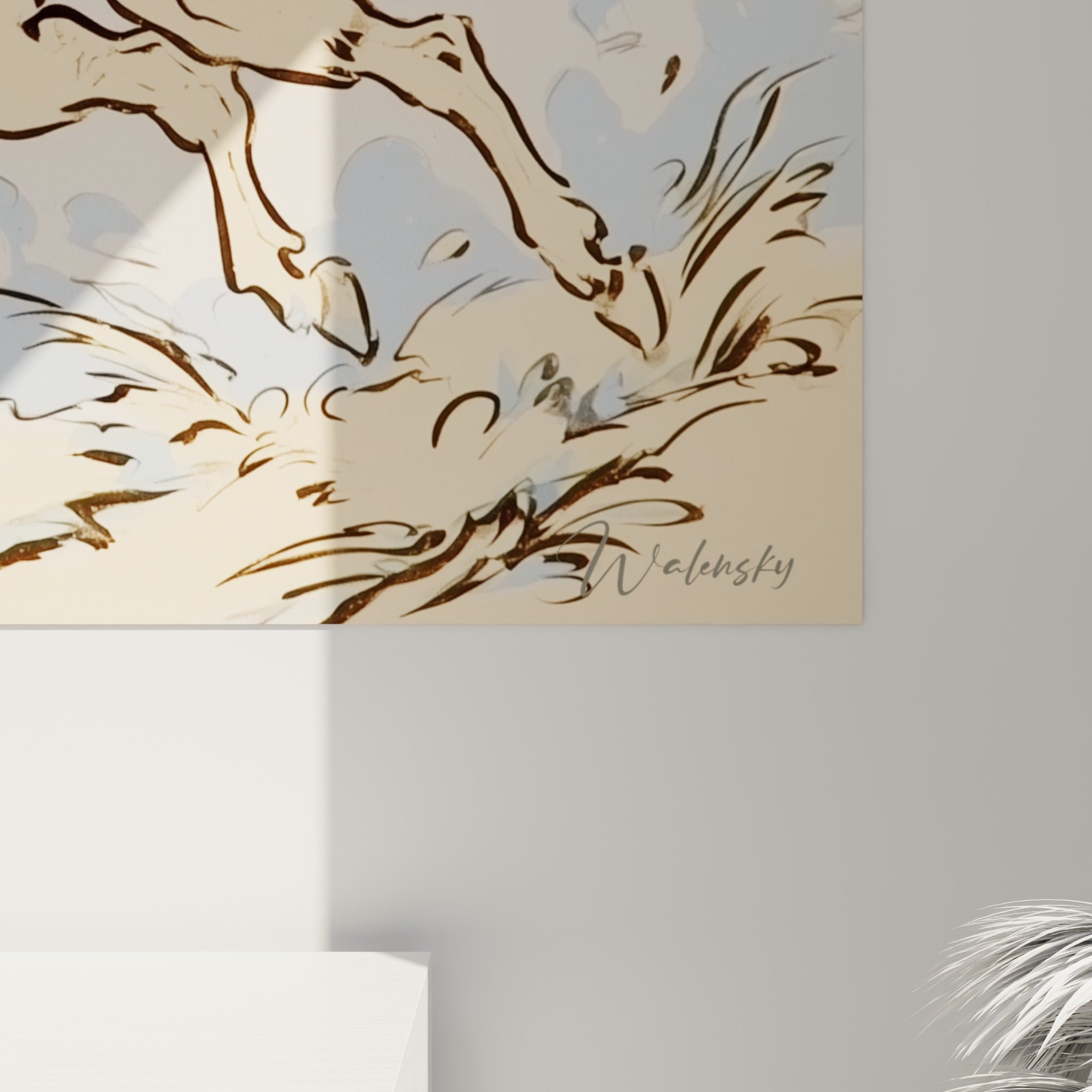 Détail des traits d'encre noire et des nuances ocre et beige sur la silhouette du taureau accroché