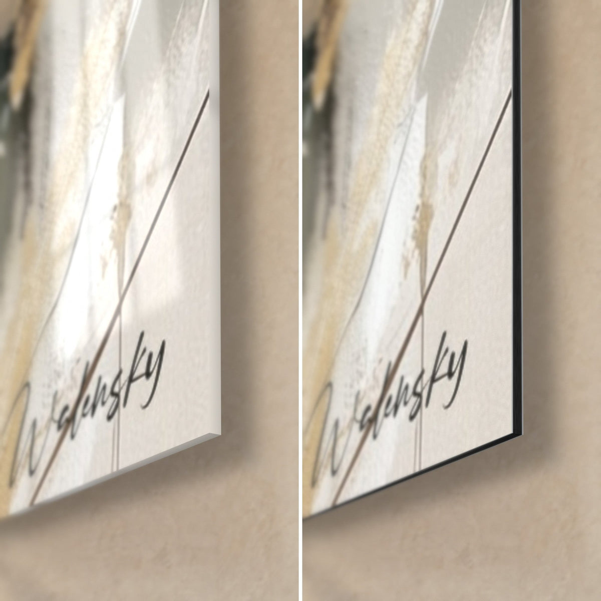 Quadro bovino dalle corna color crema e riflessi dorati, angolo in basso a destra: vetro lucido a sinistra, alluminio Dibond nero opaco a destra