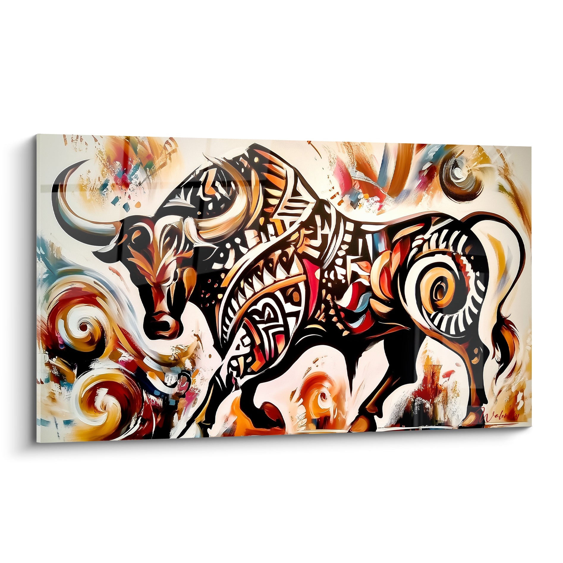 Taureau noir aux motifs ocre et terracotta, cornes recourbées, style tribal graphique