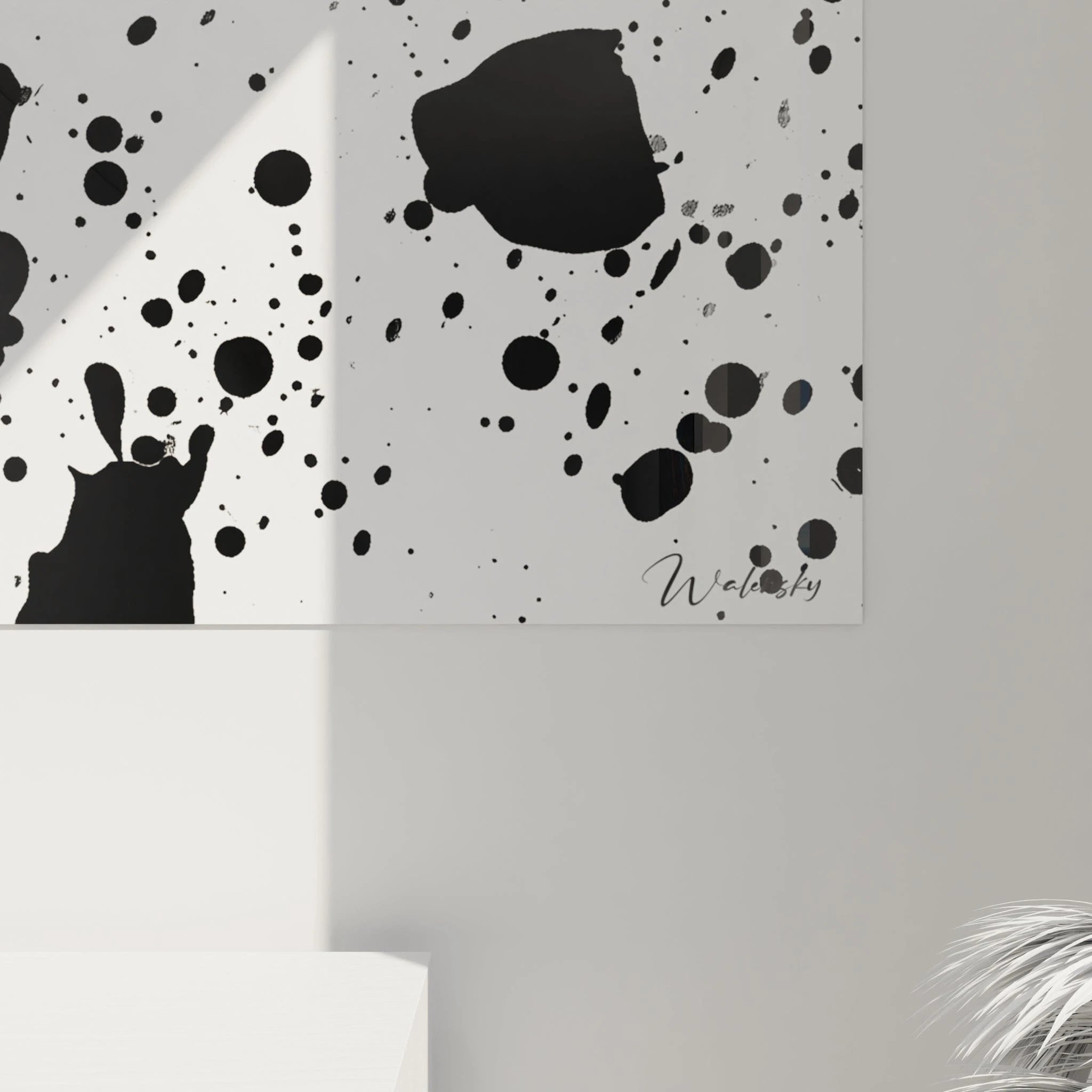 Tableau tacheté noir et blanc de Walensky avec des motifs modernes pour une décoration intérieure élégante