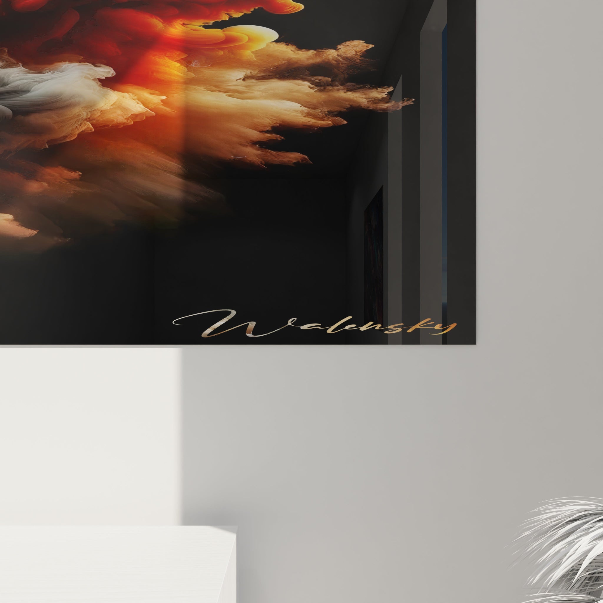 Tableau abstrait présentant des flux gazeux colorés en expansion. Gamme colorée de rouge vermillon, orange ambré, blanc nacré et gris fumé sur fond noir. Texture fluide avec courants vaporeux et structures nuageuses entremêlées. Motif expansif avec point focal central et masses aériennes rayonnantes évoquant une supernova ou explosion cosmique figée dans le temps.
